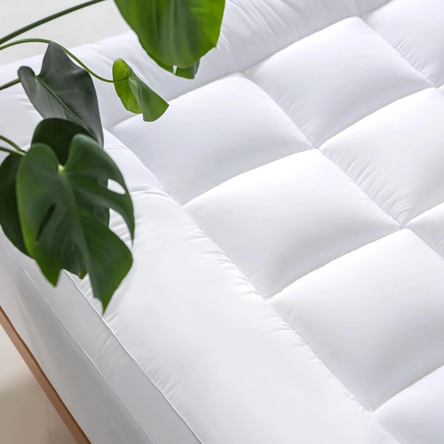4 Gioia Casa 1000GSM Mattress Topper Extra Thick Plush Breathable - King Bed, 4 of 4