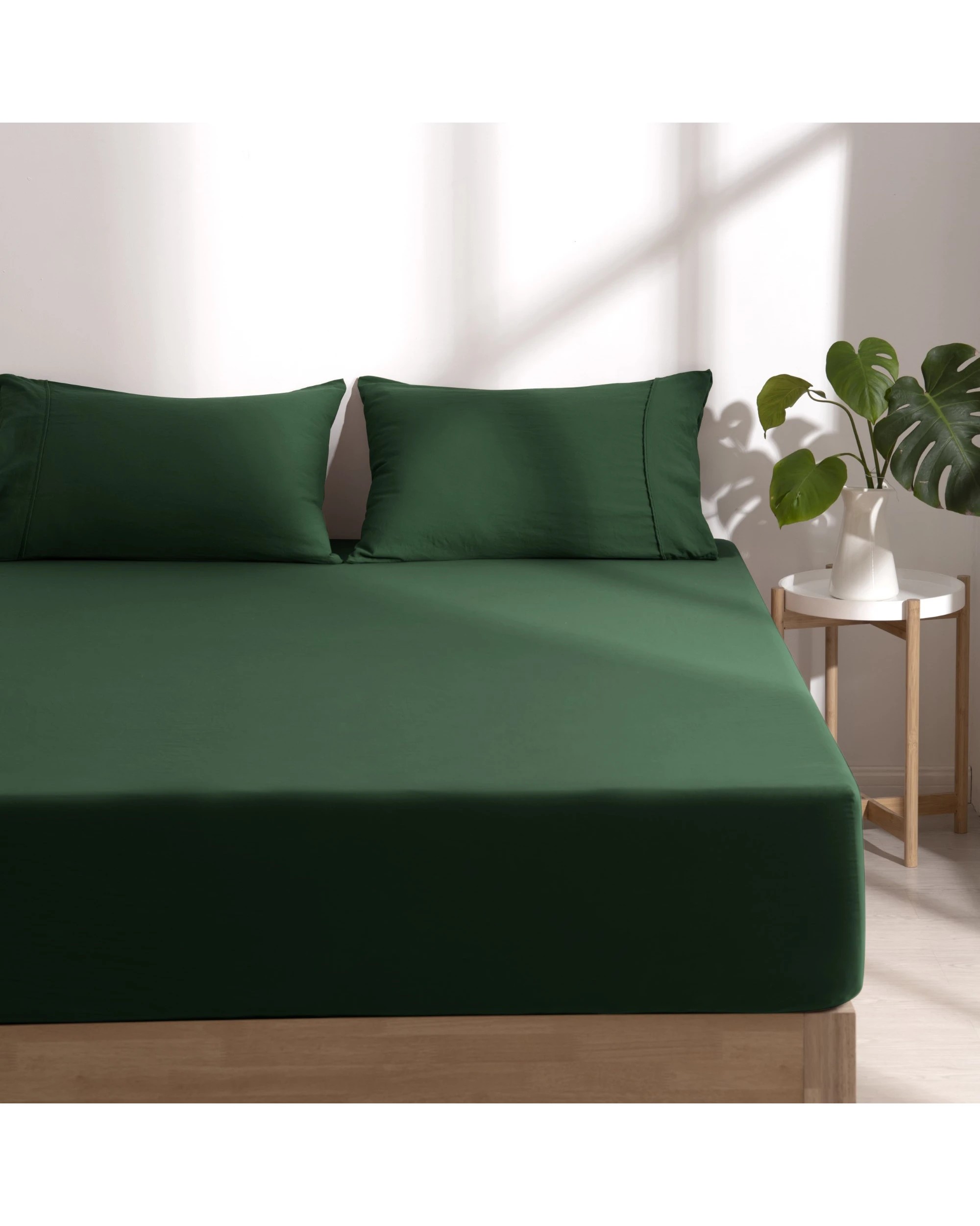 2 Dreamaker Superfine Washed Microfibre Combo Fitted Sheet Set - Super King Bed - Hunter Green, 2 of 8