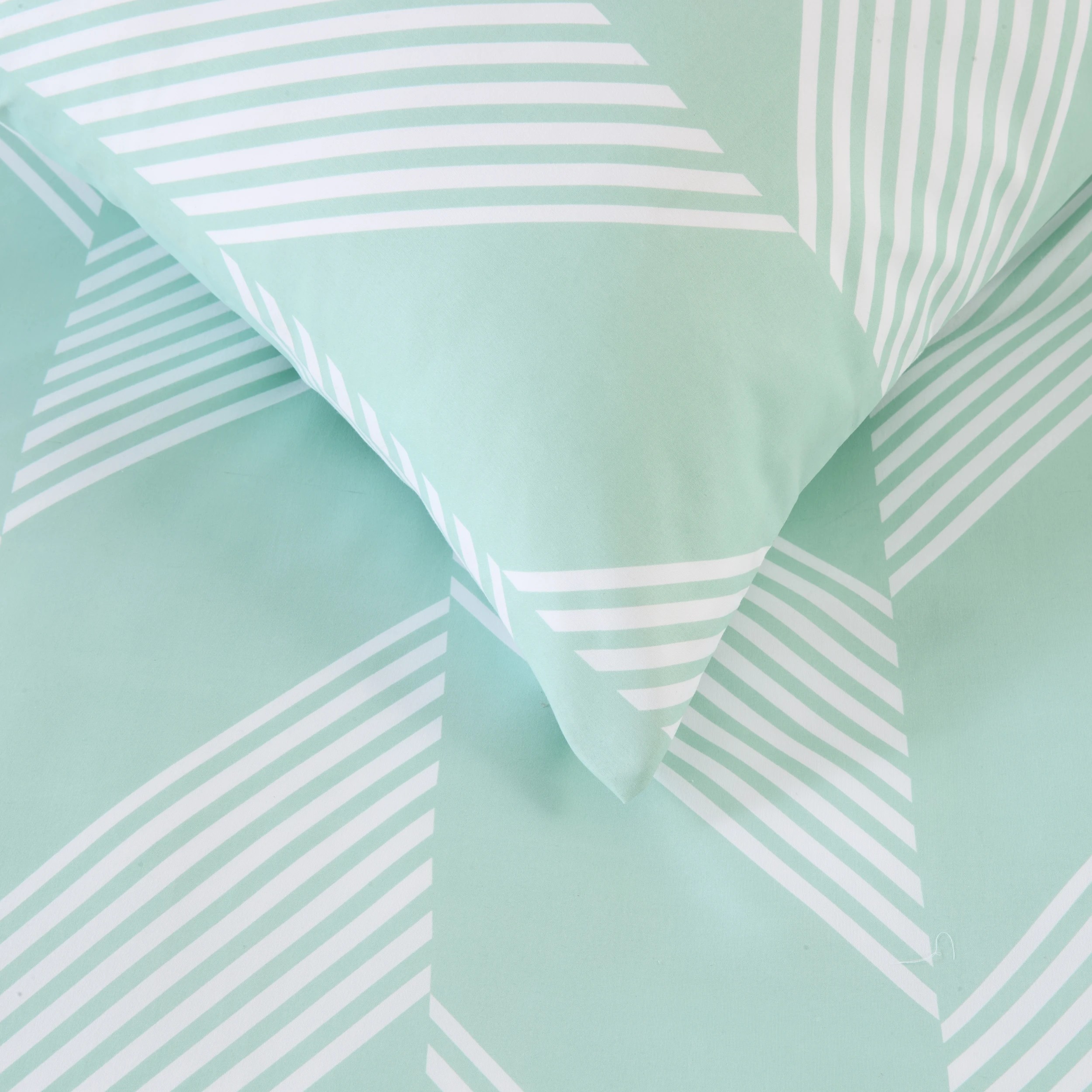 3 Luca Quilt Cover Set - Queen Bed, 3 of 7