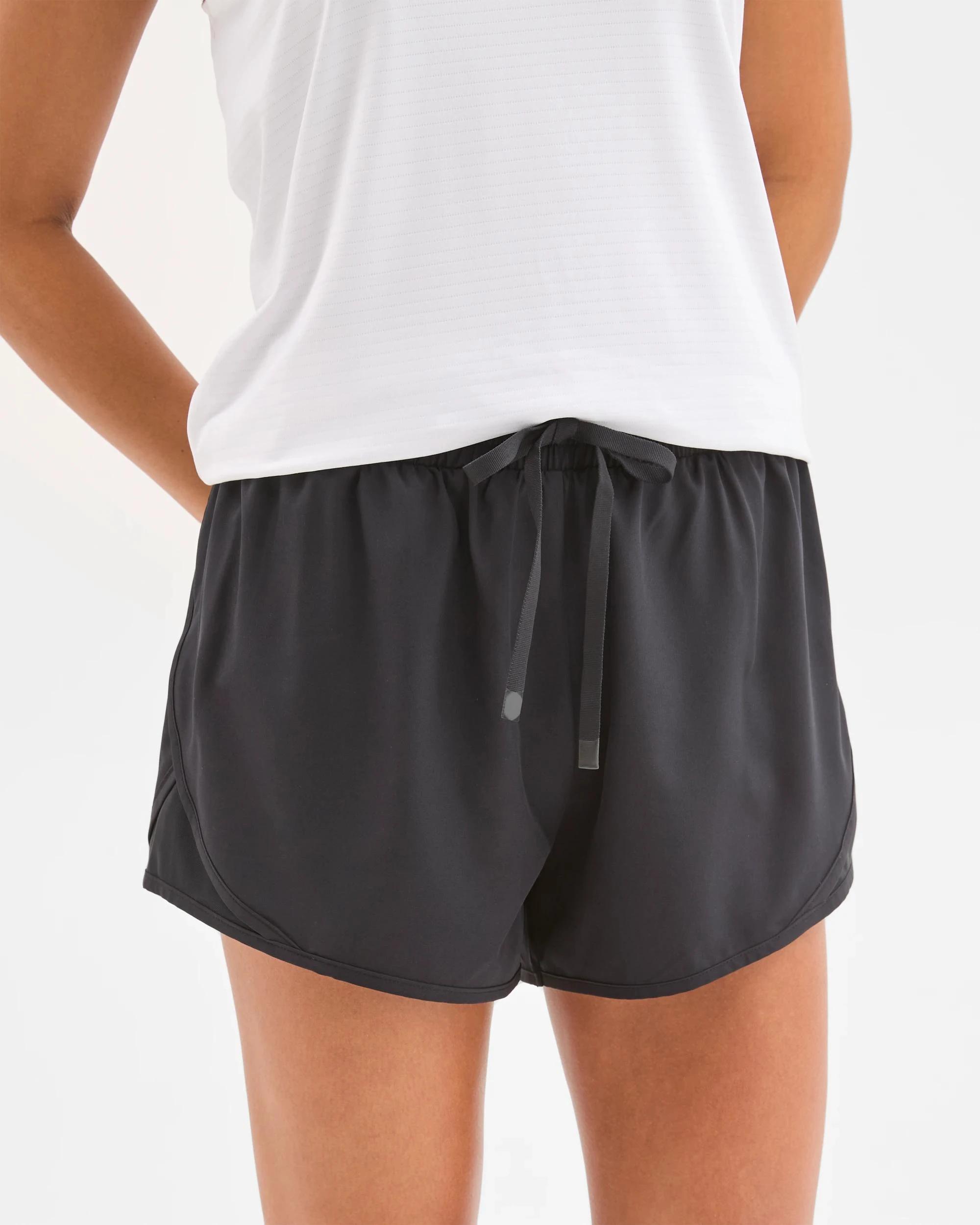 6 Target Woman Active Double Layer Running Shorts BLACK, 6 of 8