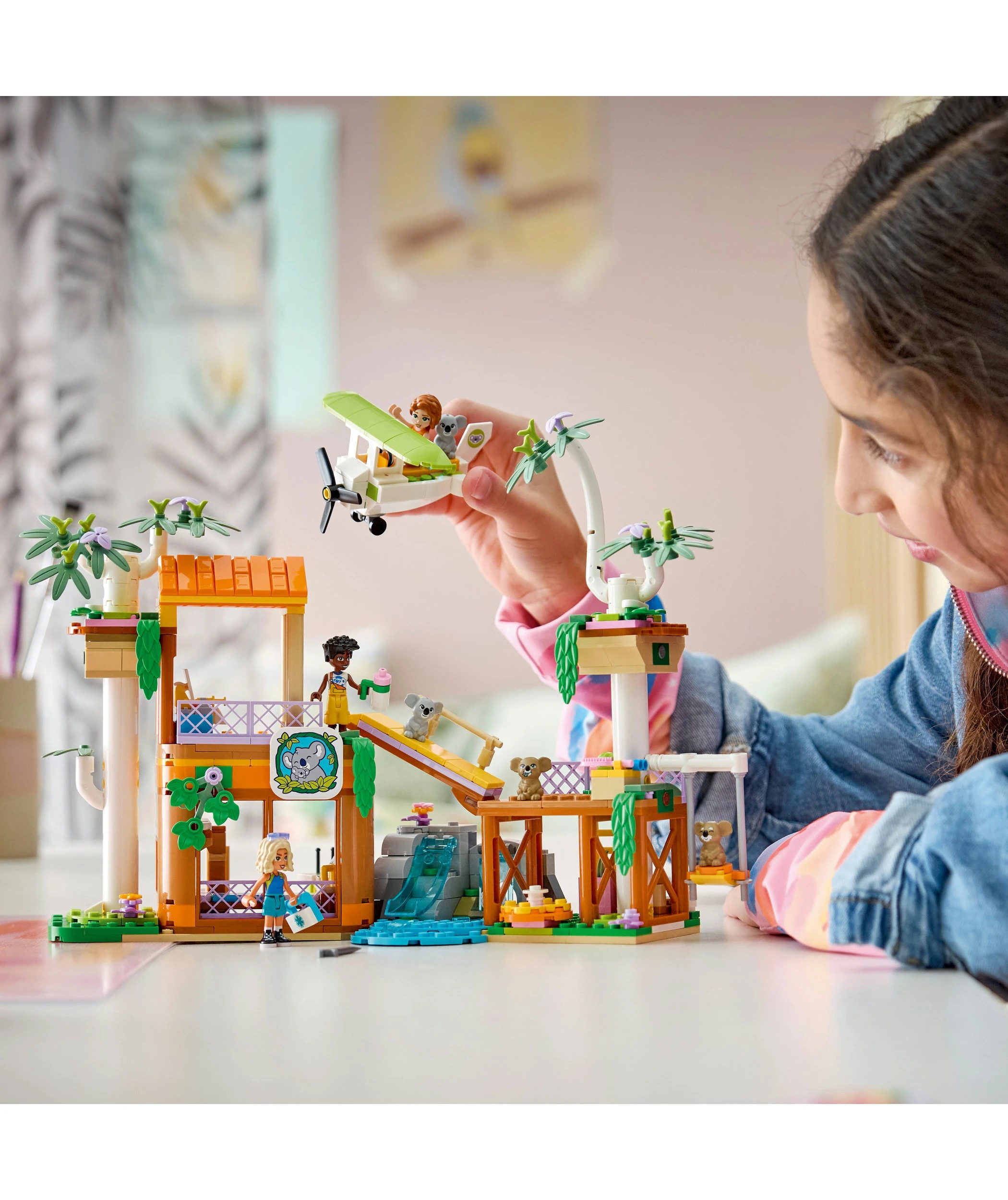 8 LEGO Friends Koala Habitat & Care Centre 42701, 8 of 10