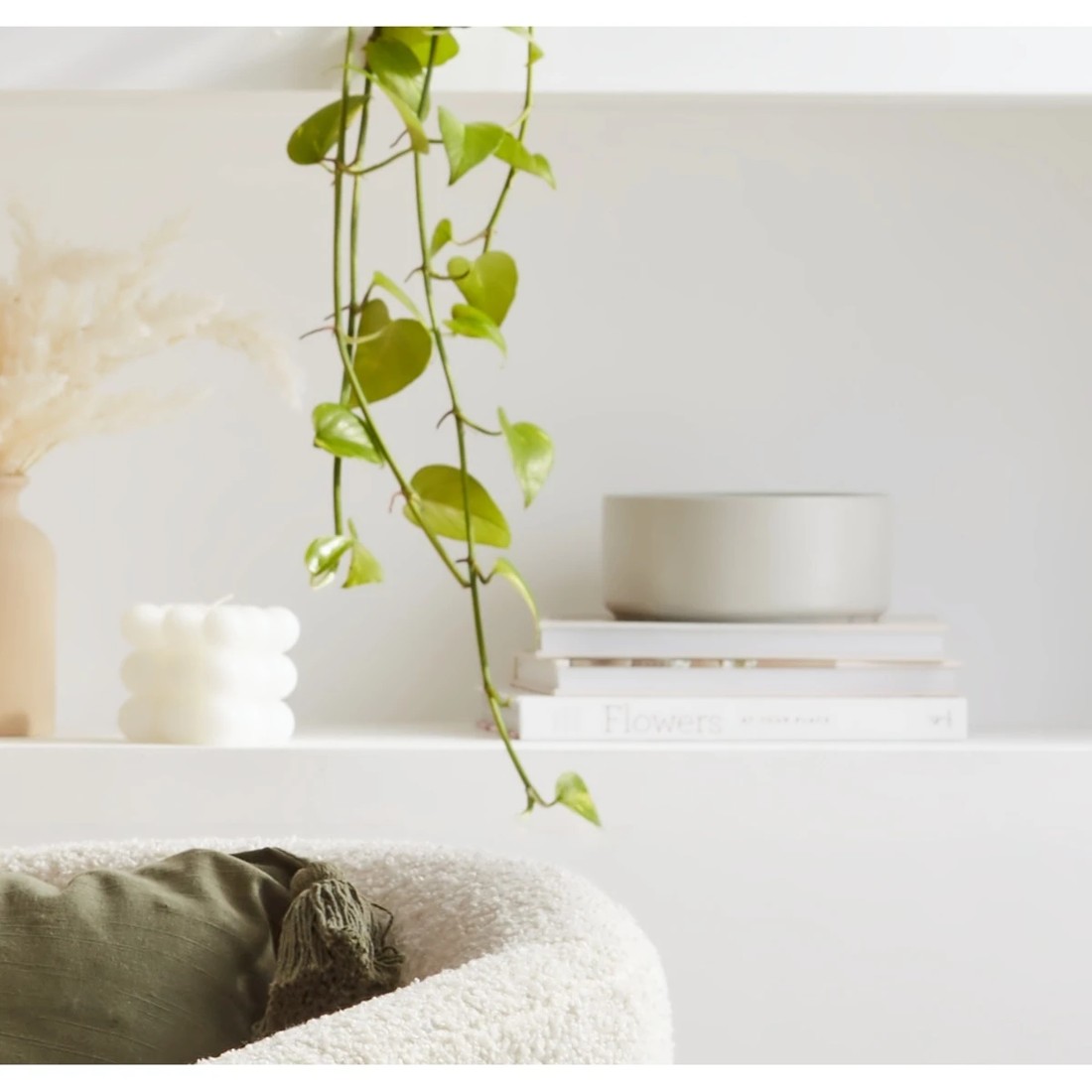 8 Ocean Cove Fragrant Candle - Large, 8 of 8