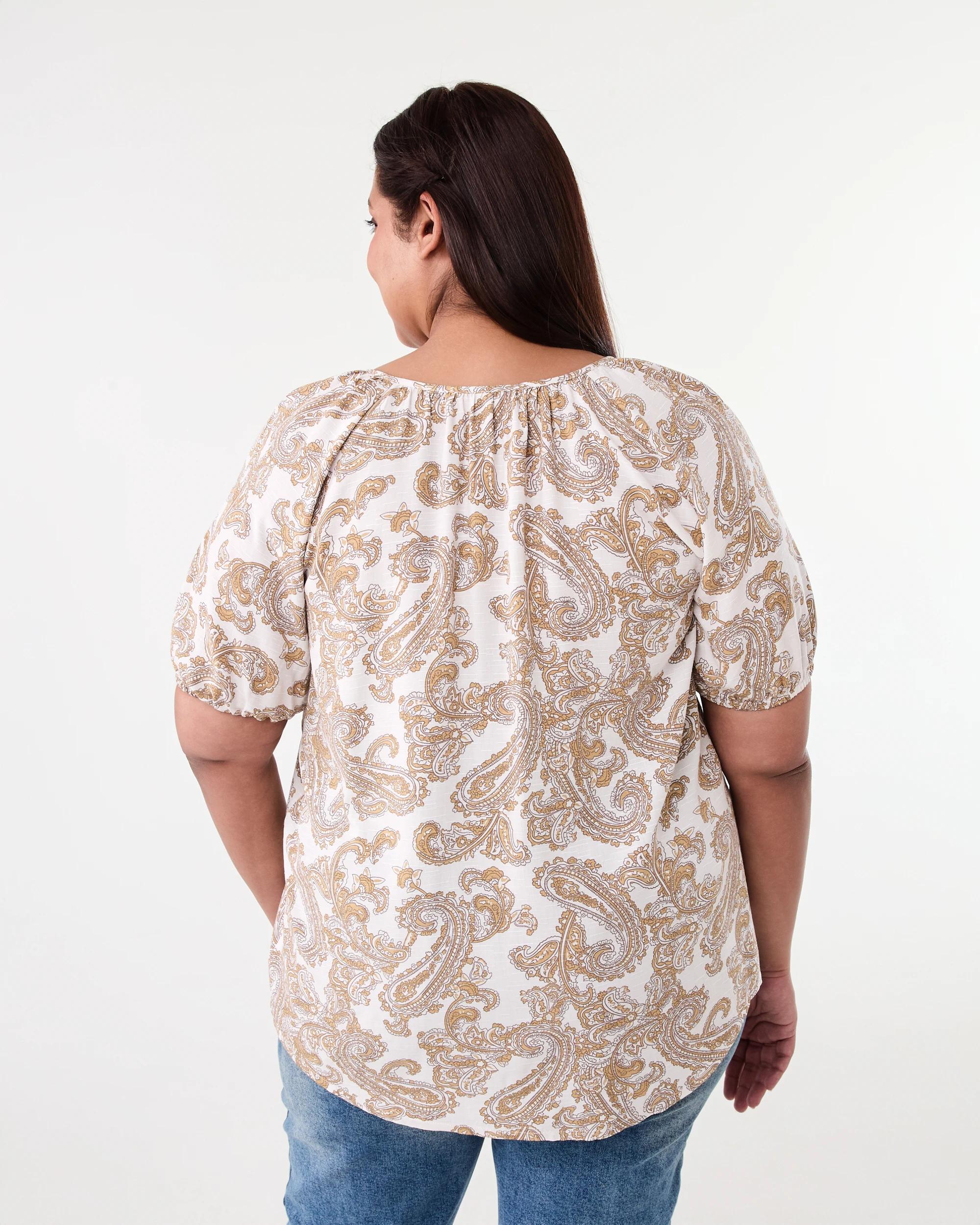 3 Curve Short Sleeve Pintuck Tie Front Top Bge Pais, 3 of 5