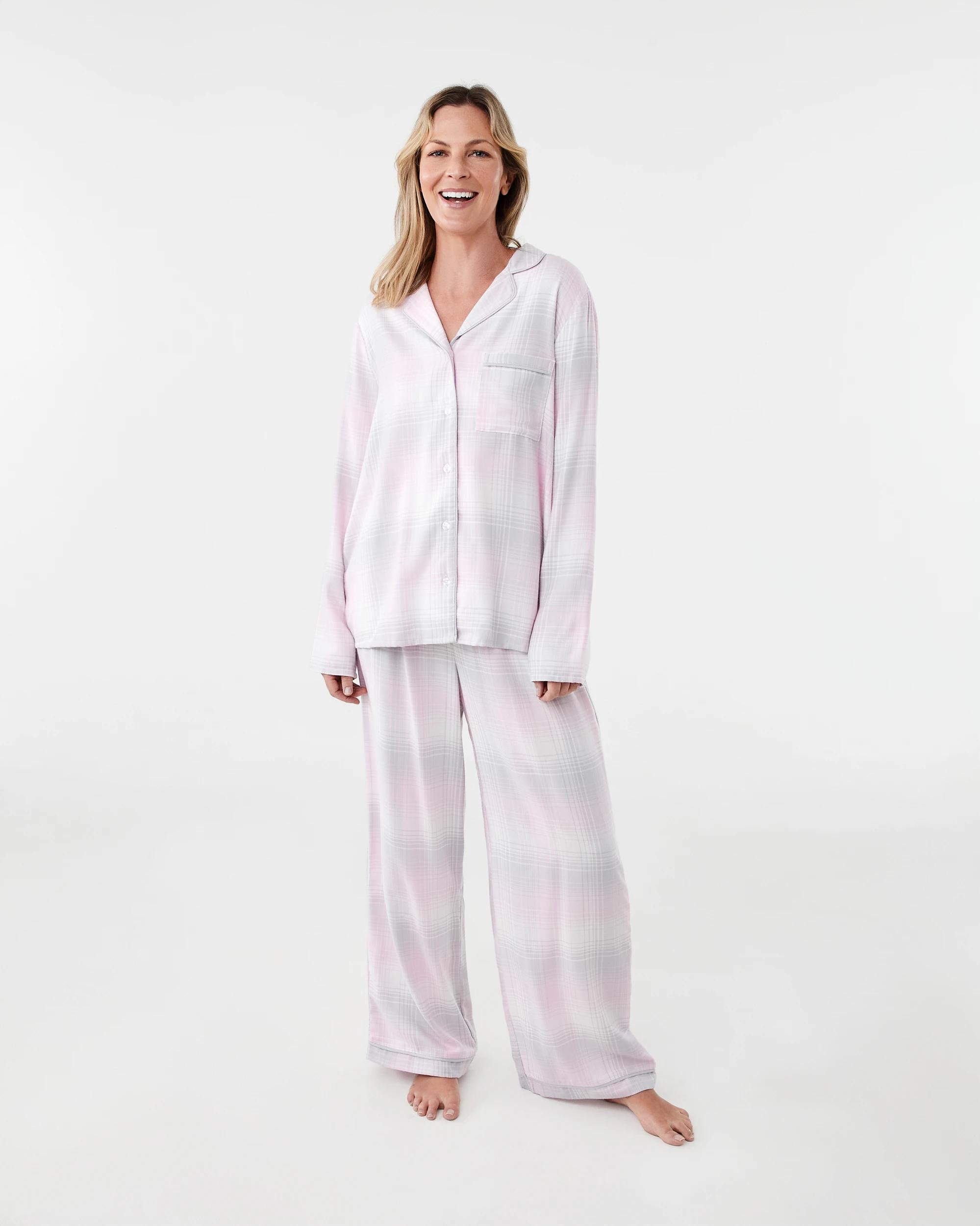 1 Classic Flannel Pyjama Set Grey Check, 1 of 9