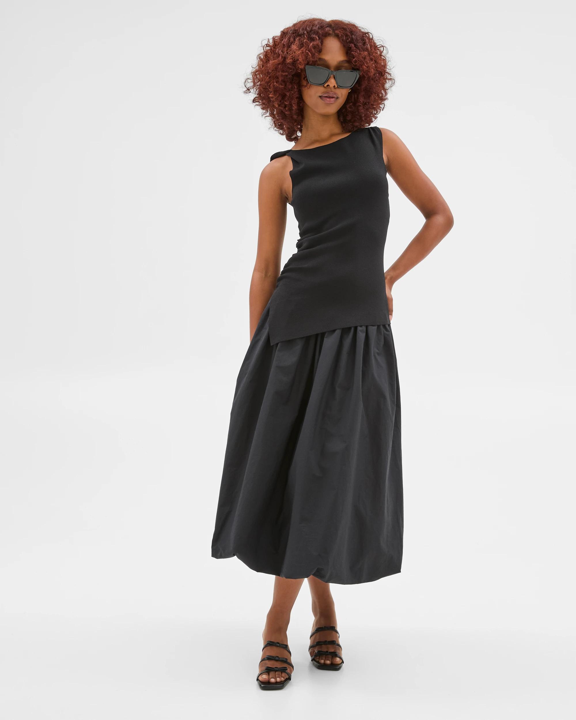 3 Target Petites Sleeveless Asymmetrical Crepe Knit Top BLACK, 3 of 6