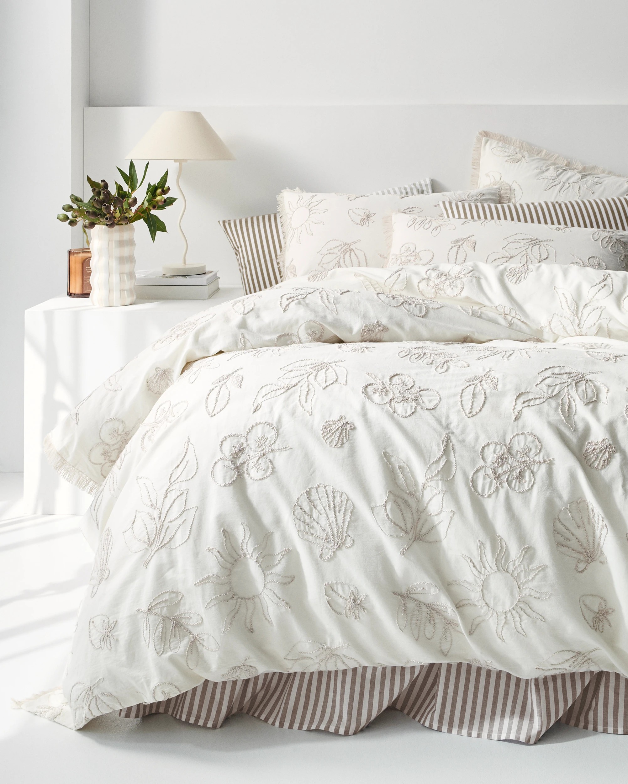 1 Target Lunar Embroidered Cotton Quilt Cover Set - King Bed - White, 1 of 8
