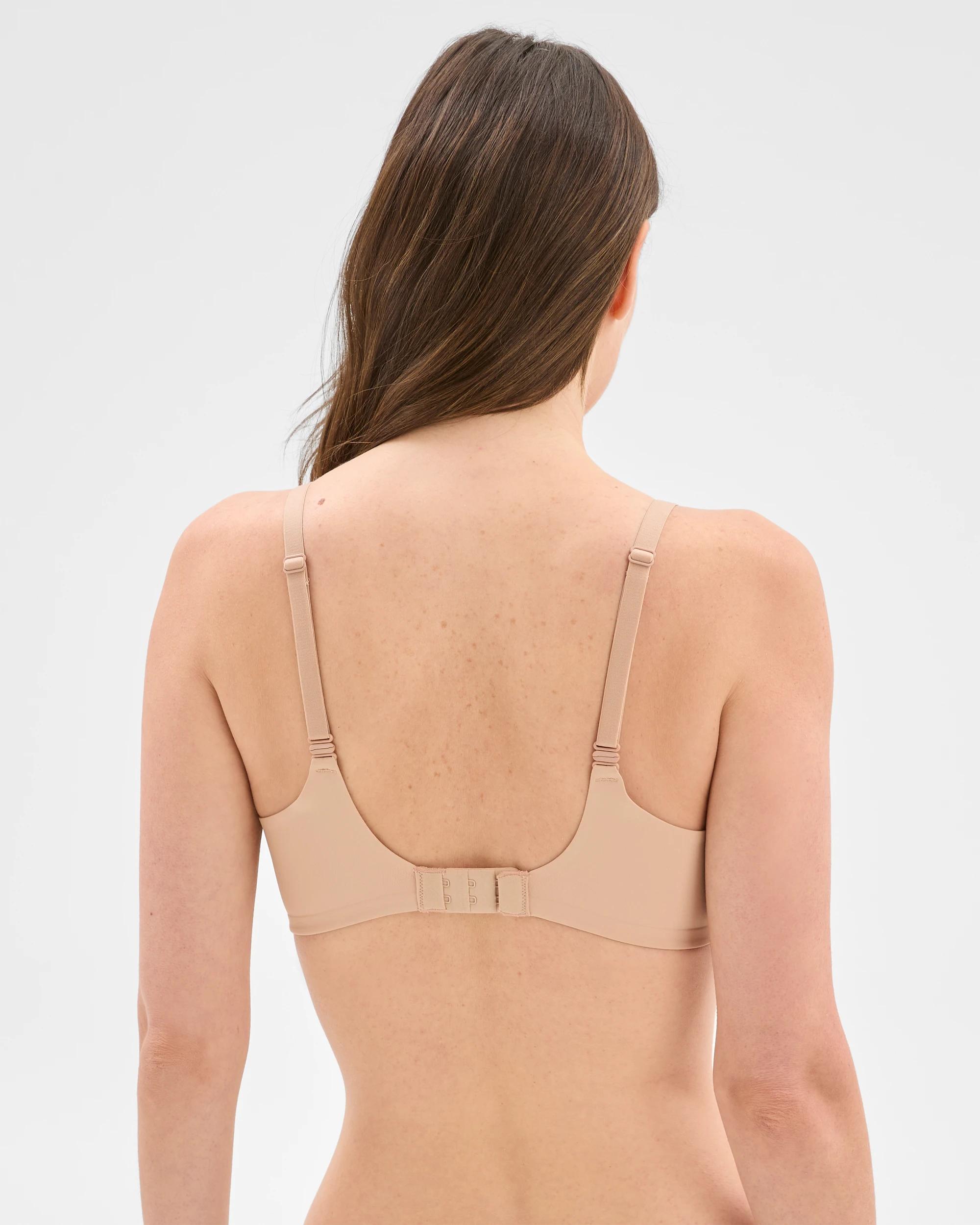 3 Target Womens Plunge Wirefree Push Up Bra LATTE, 3 of 3