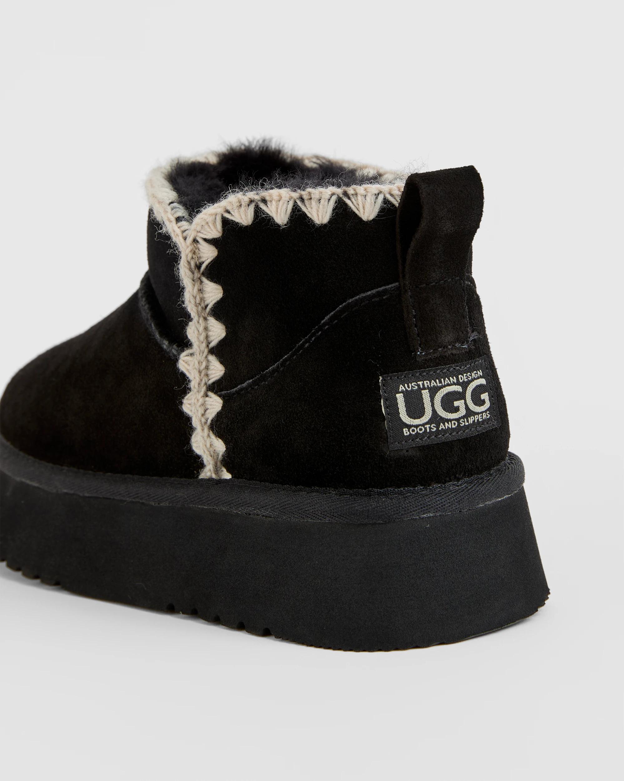 2 Australian Design Ugg Sheepskin and Leather Platform Pixie Boot BLACK, 2 of 3