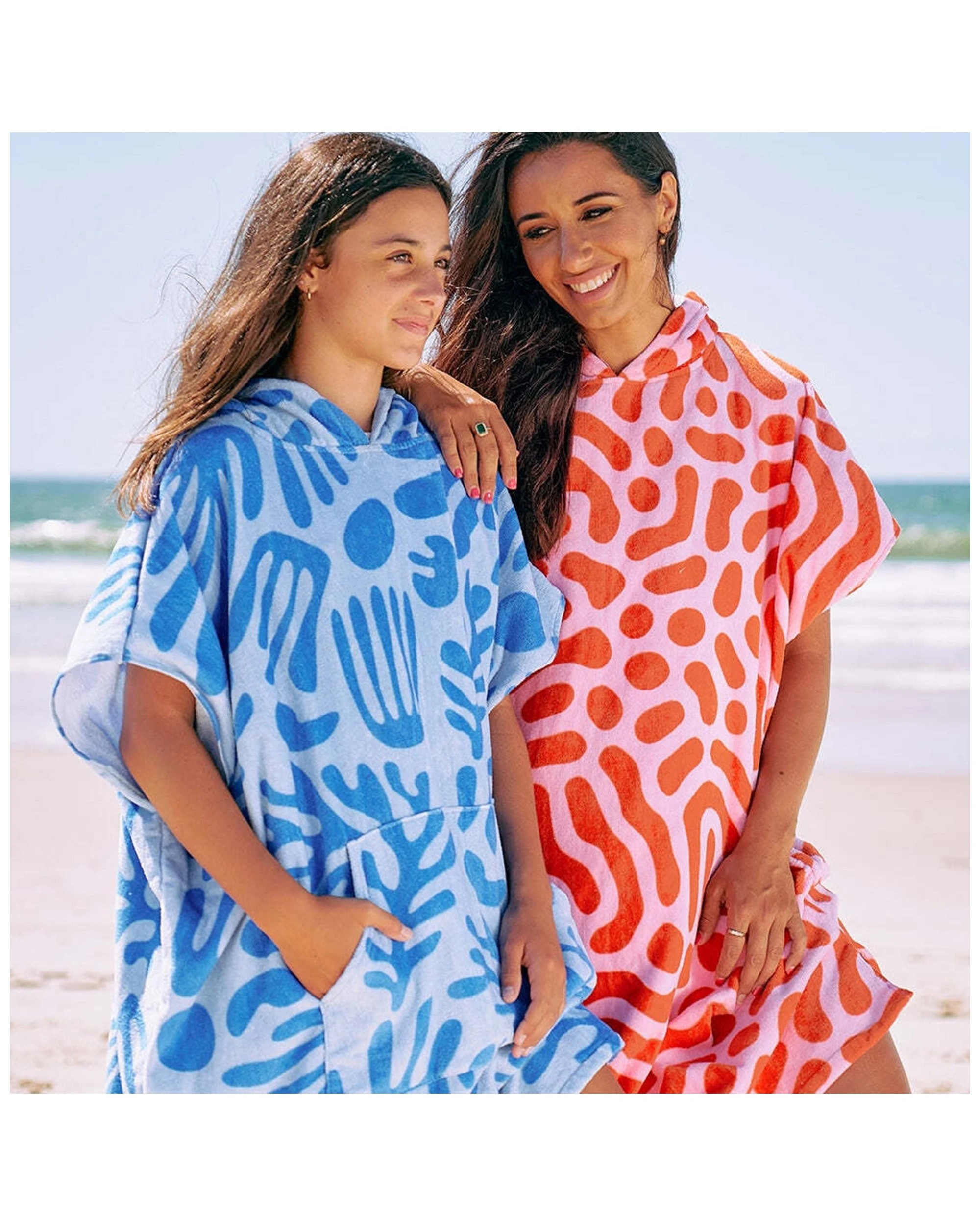 3 Annabel Trends Beach Poncho 100x82cm Cover Up Absorbent Towel Hypnotic Swirl
 - Multi, 3 of 5