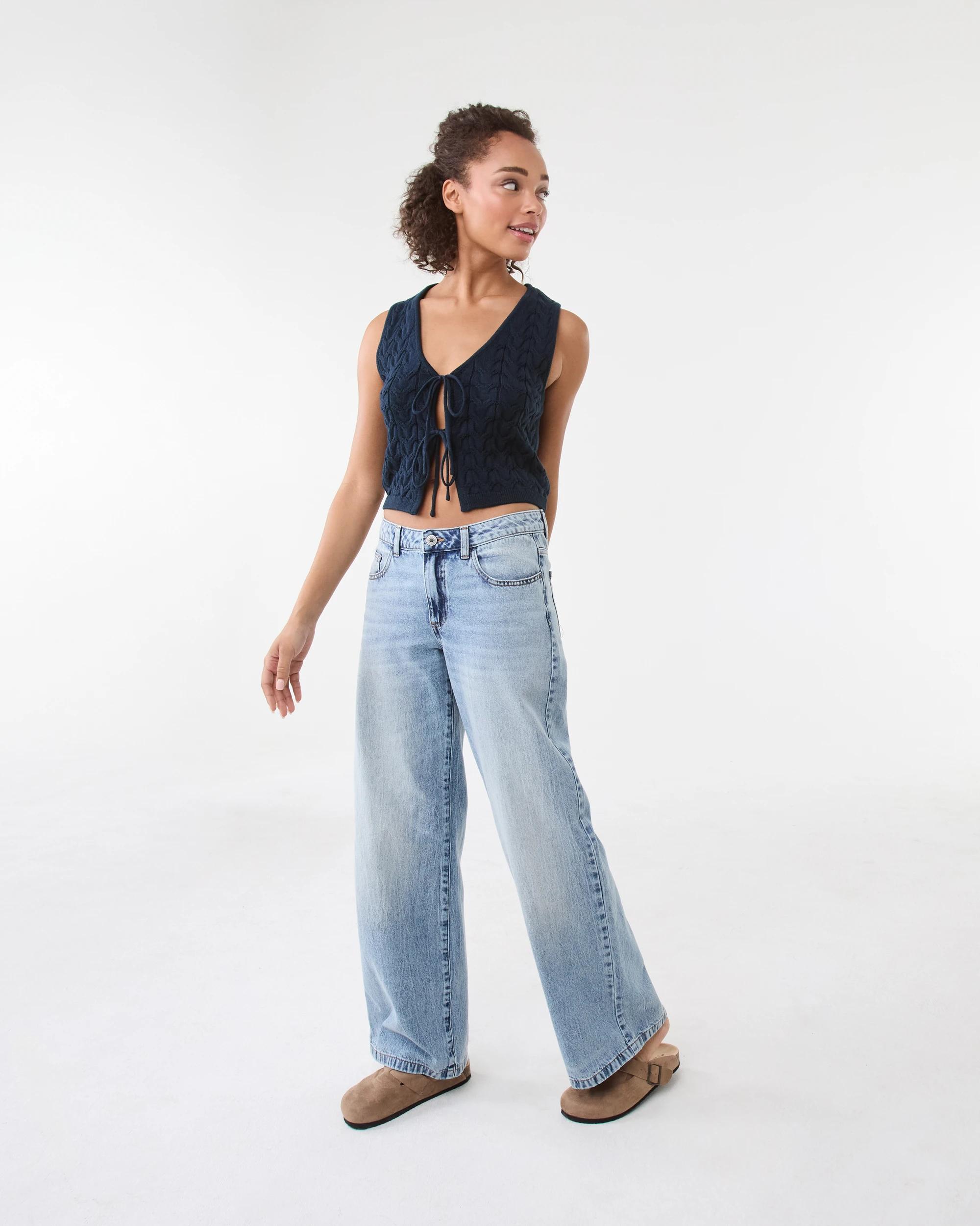 3 True Knit Cable Tie Vest Navy Blaze, 3 of 8