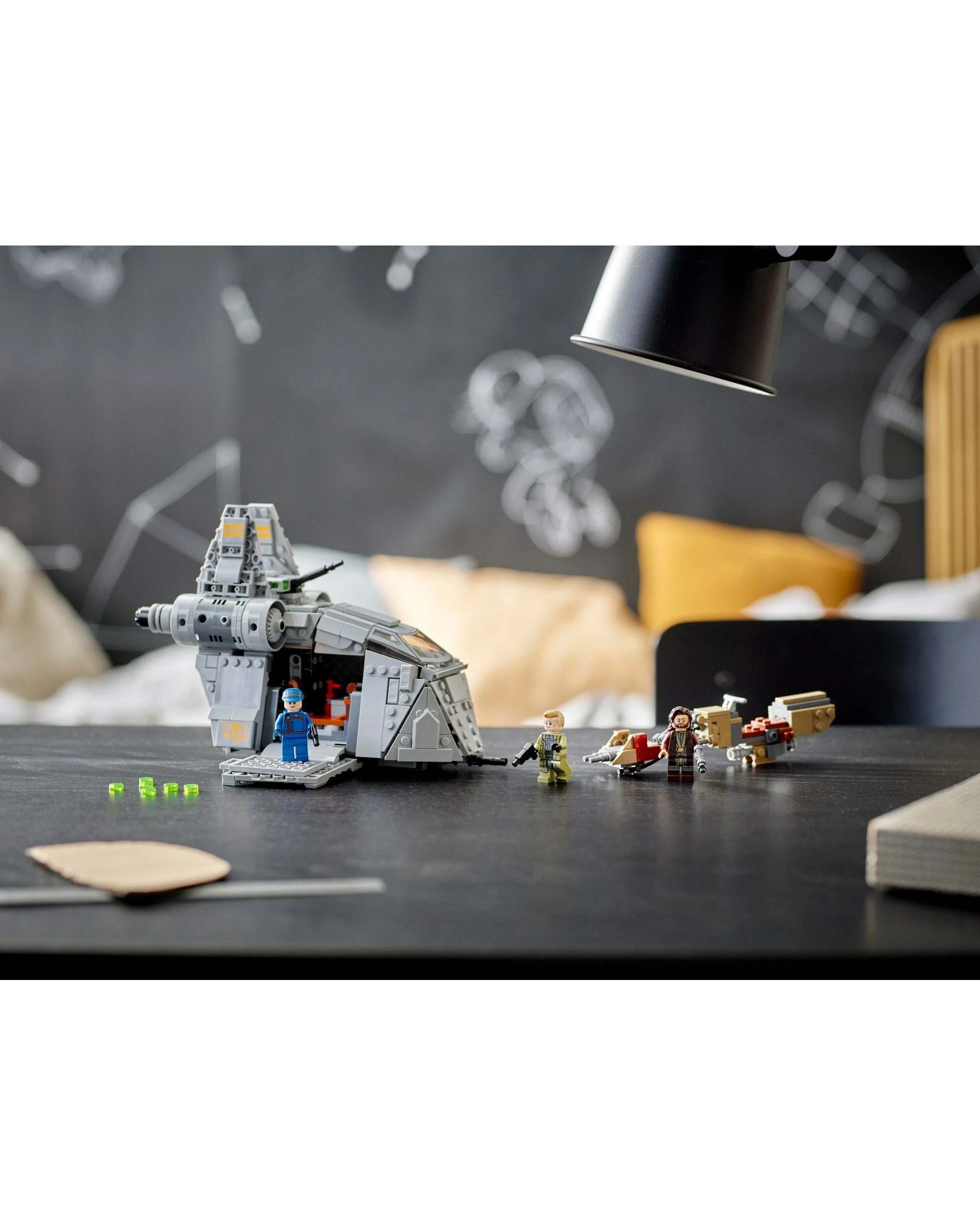 4 LEGO 75338 Star Wars Andor Ambush on Ferrix Set, 4 of 5