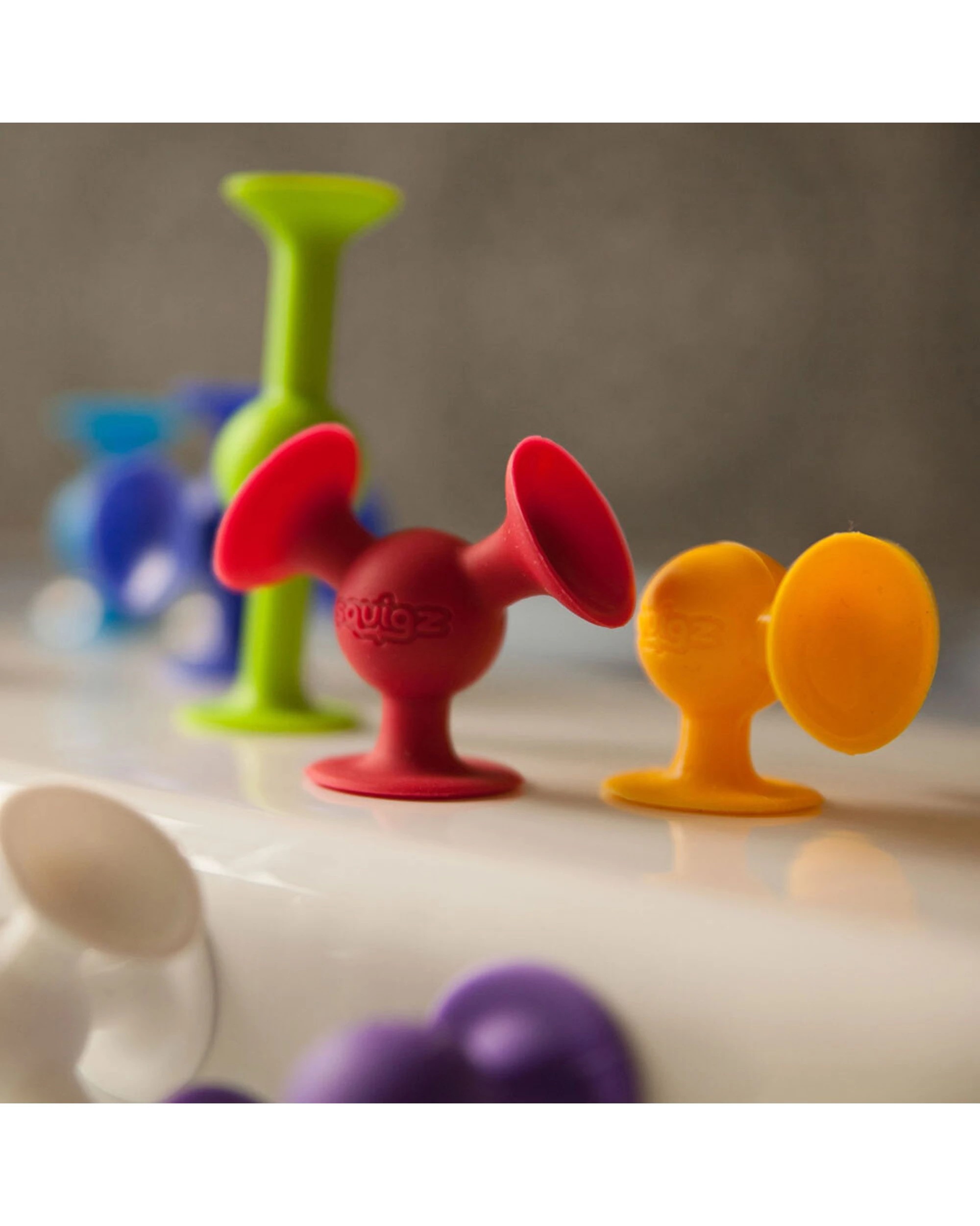 6 FAT BRAIN TOY CO 24pc Squigz Starter Suction Construction Set - Multi, 6 of 8