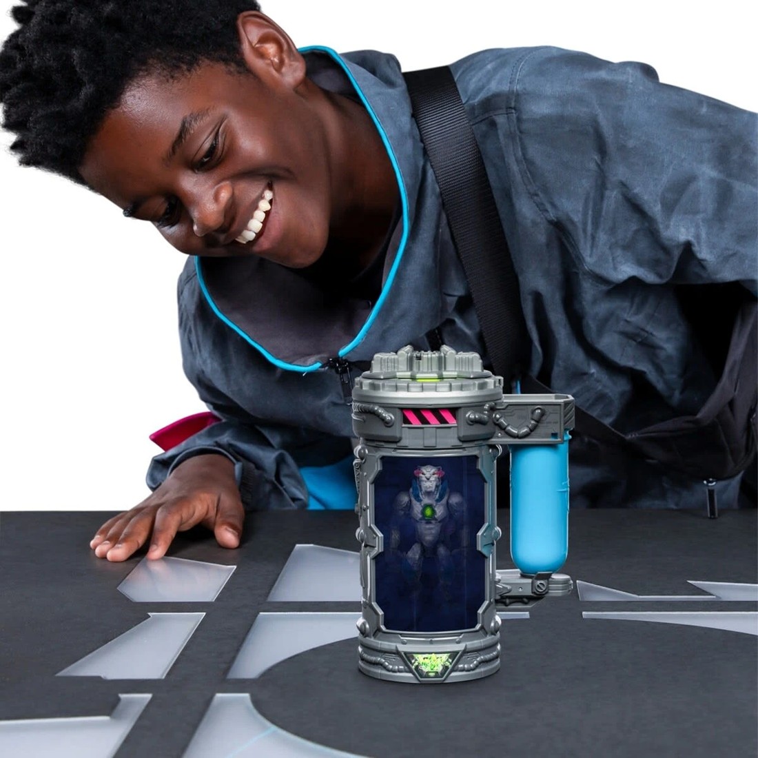 8 MrBeast Lab Mutation Chamber, Experiment to Create Your Beast Release the Metallic Panther, 8 of 10