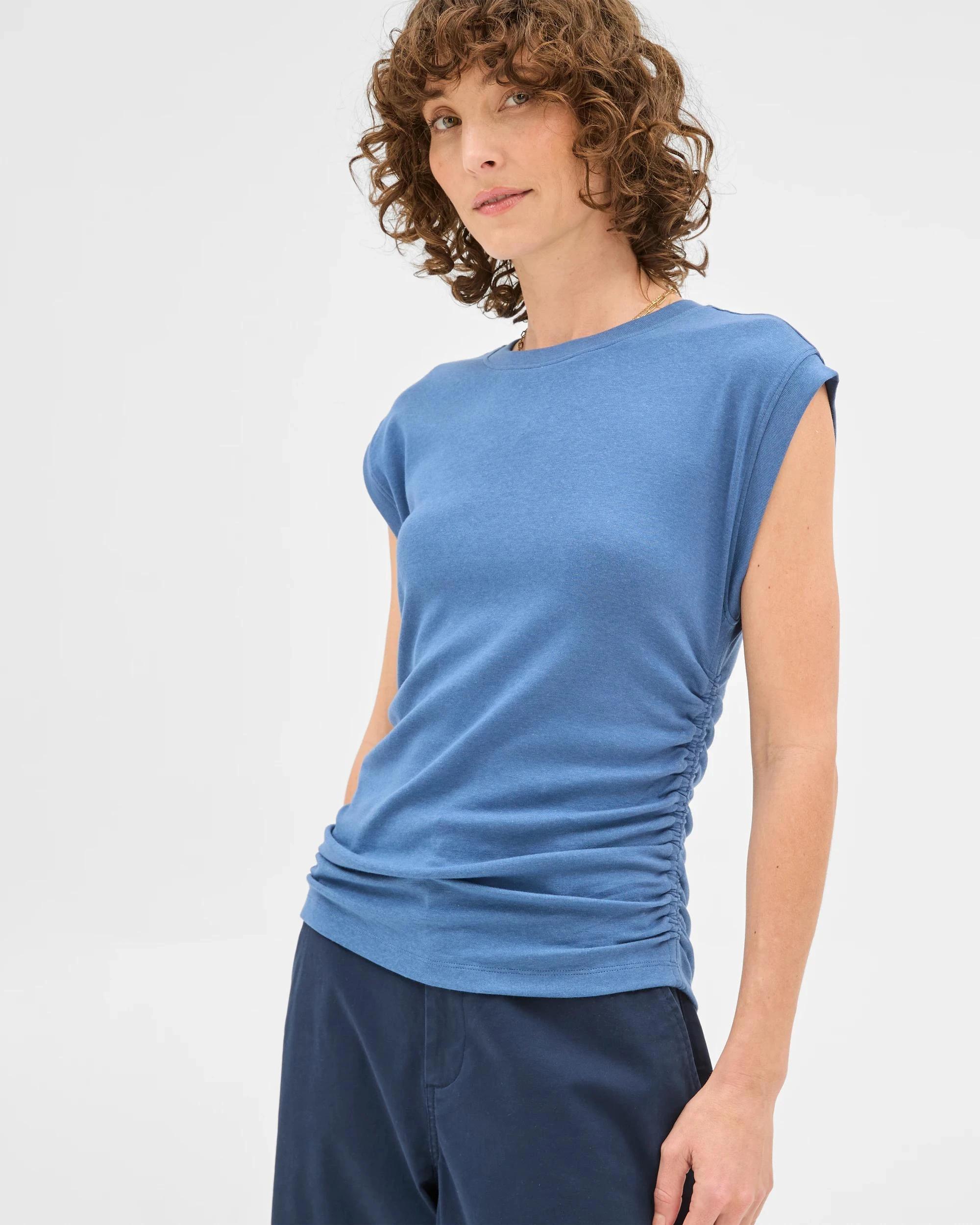 1 Target Gathered Waist Muscle T-Shirt BLUE JAY, 1 of 7