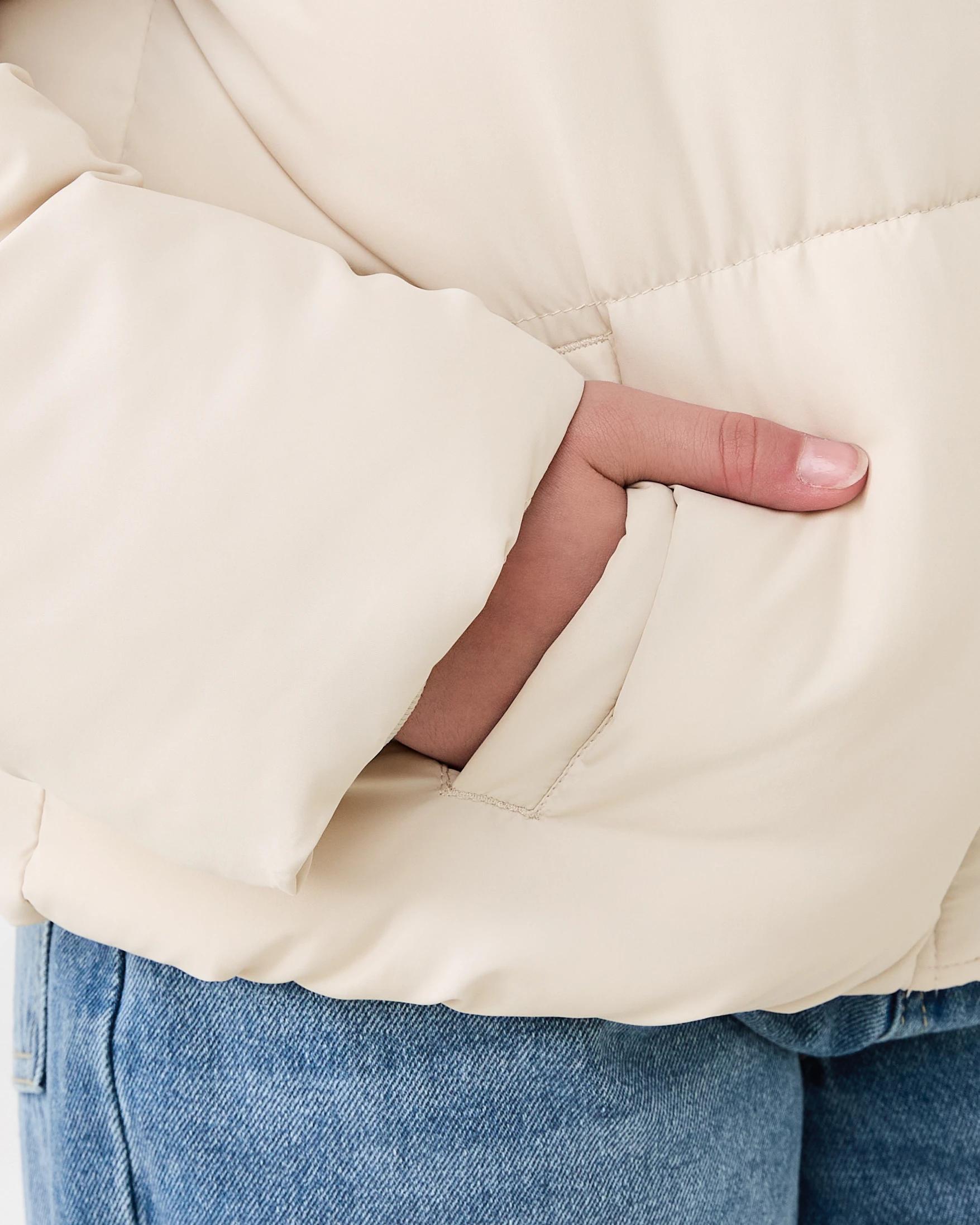 6 Puffer Jacket Pmc Chalk, 6 of 8