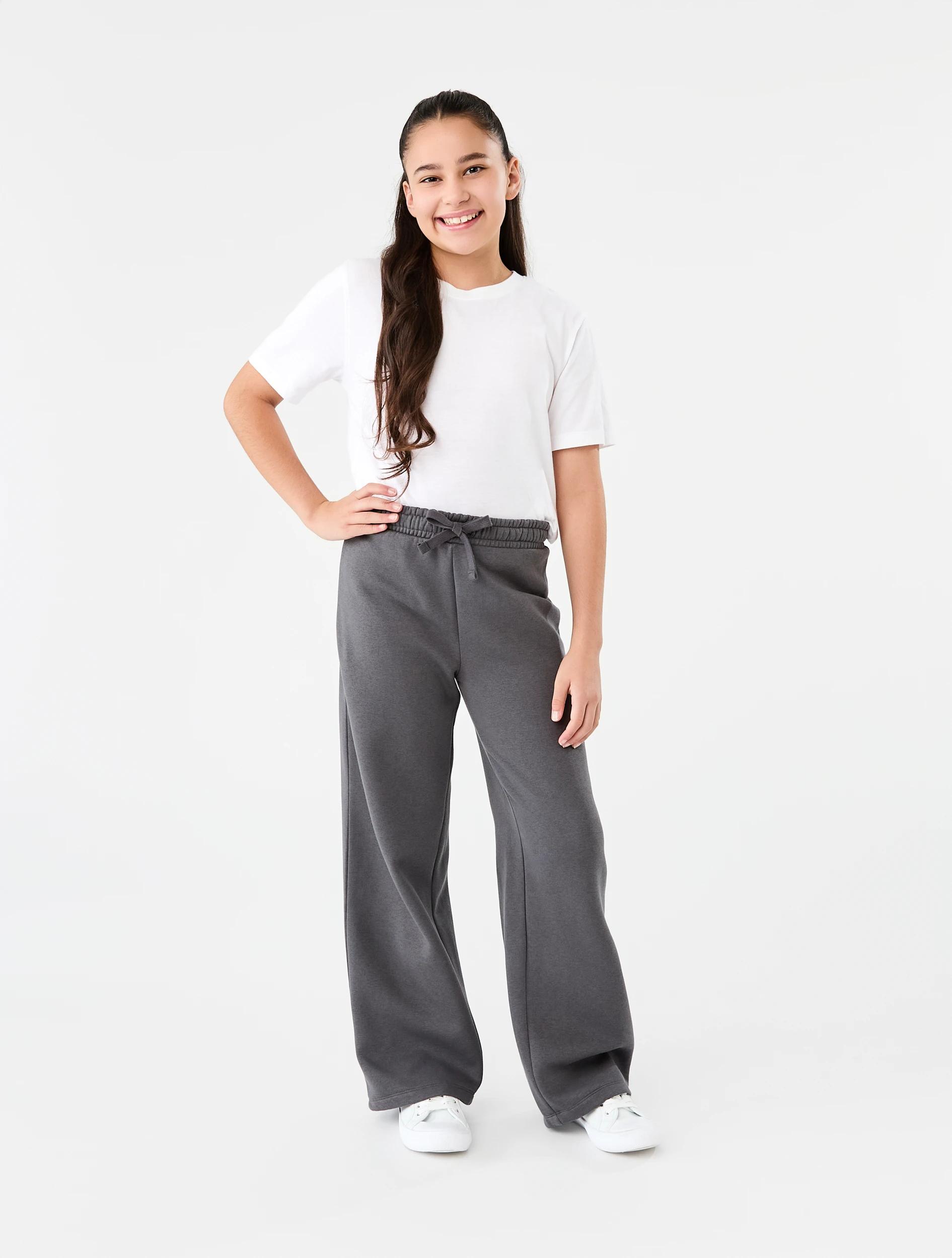 5 Wide Leg Trackpants Magnet, 5 of 6