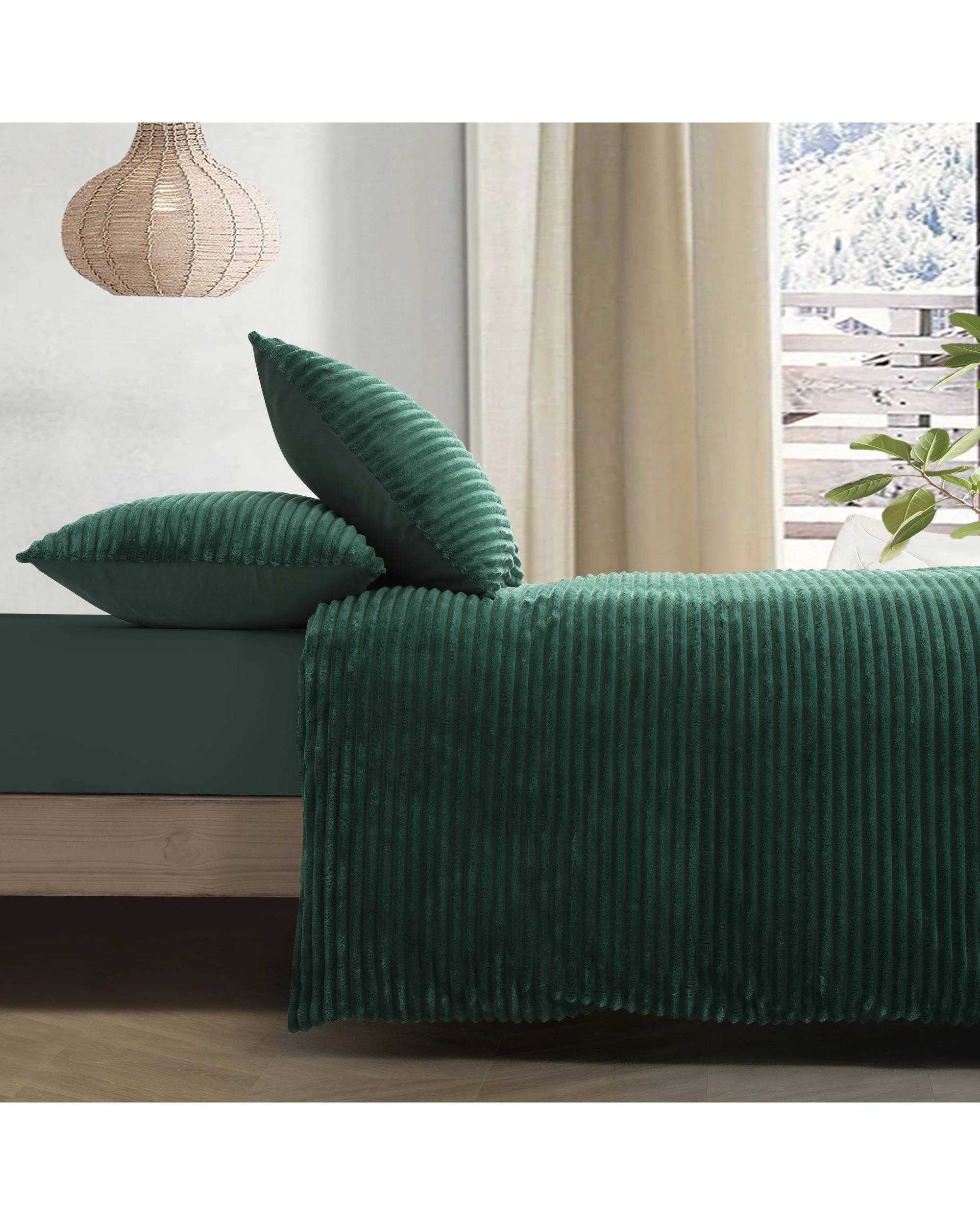 4 Dreamaker Signature Embossed Corduroy Fleece Quilt Cover Set - King Bed - Emerald, 4 of 8