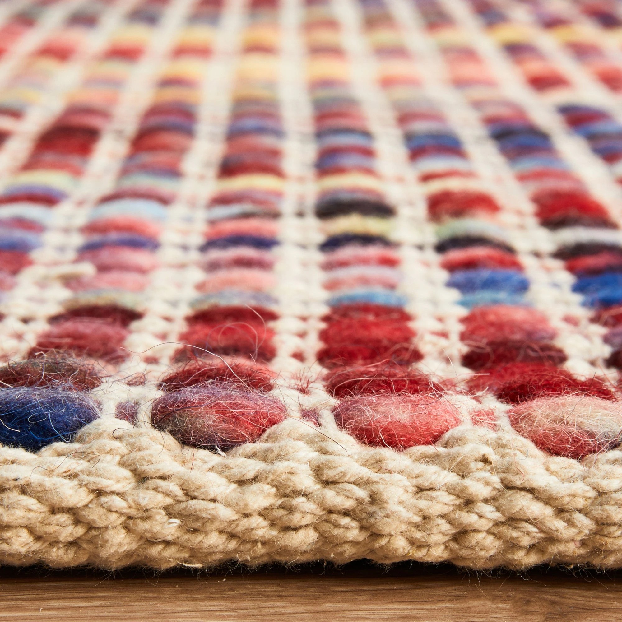 4 Common Ground Rugs Nordica 300 400x300cm - Red, 4 of 6