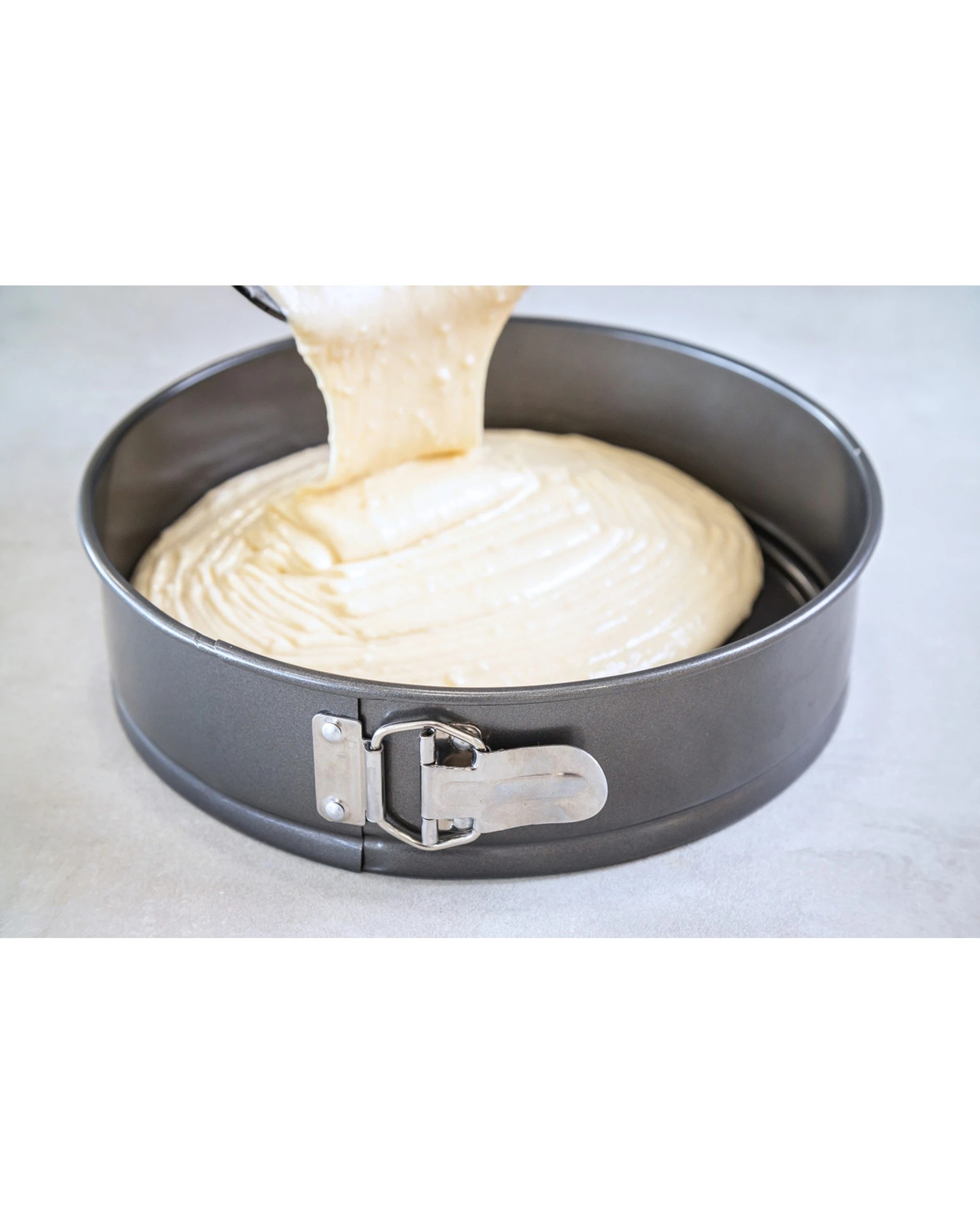 3 Mastercraft 25cm Springform Round Cake Pan Heavy-Duty Carbon Steel Non-Stick - Grey, 3 of 4