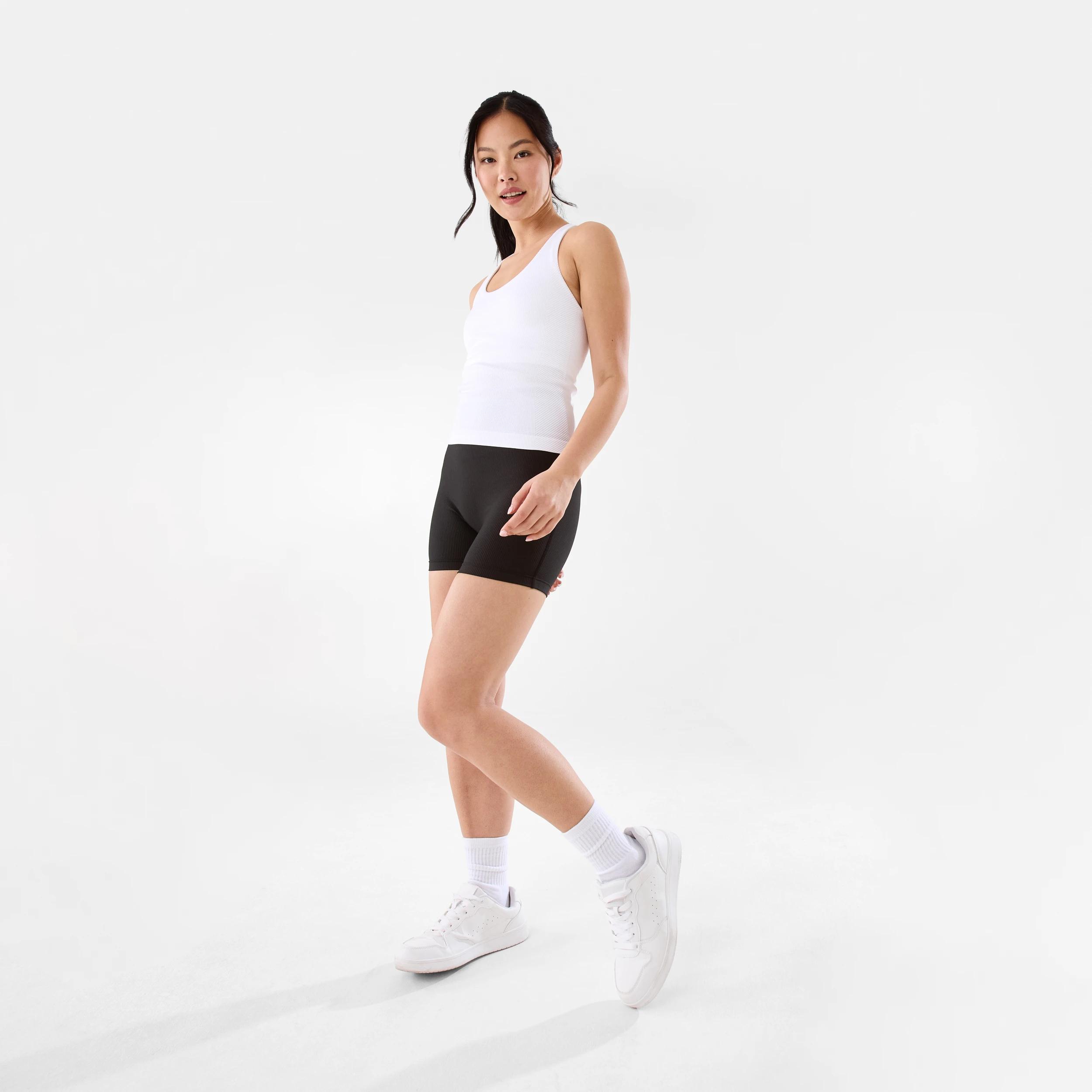 3 Active Womens Seamfree Shelf Tank WHITE, 3 of 8