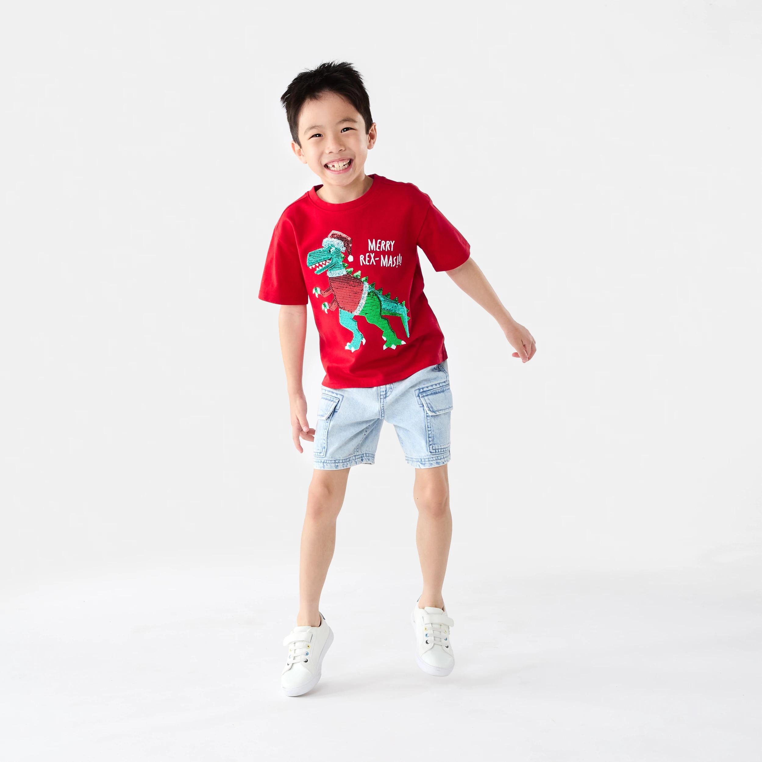 6 Christmas Applique T-shirt Red Dino, 6 of 7