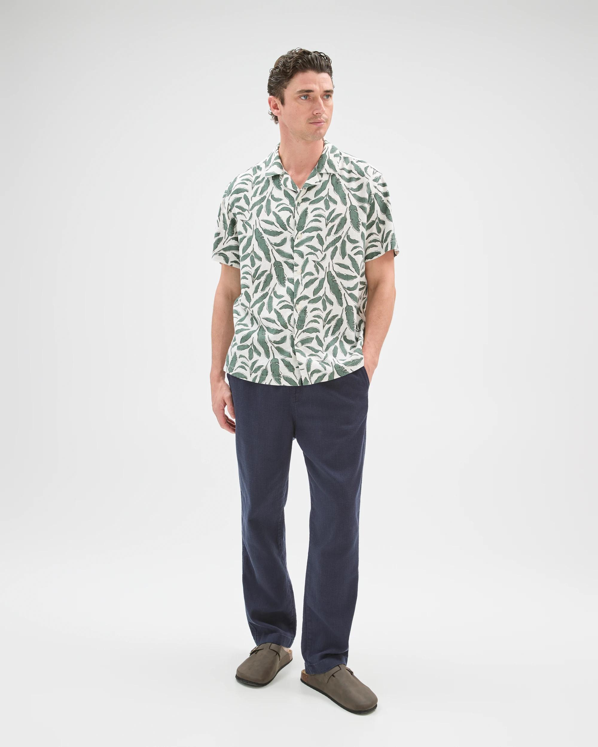 5 Target Man European Linen Blend Short Sleeve Textured Shirt LAUREL WREATH, 5 of 7