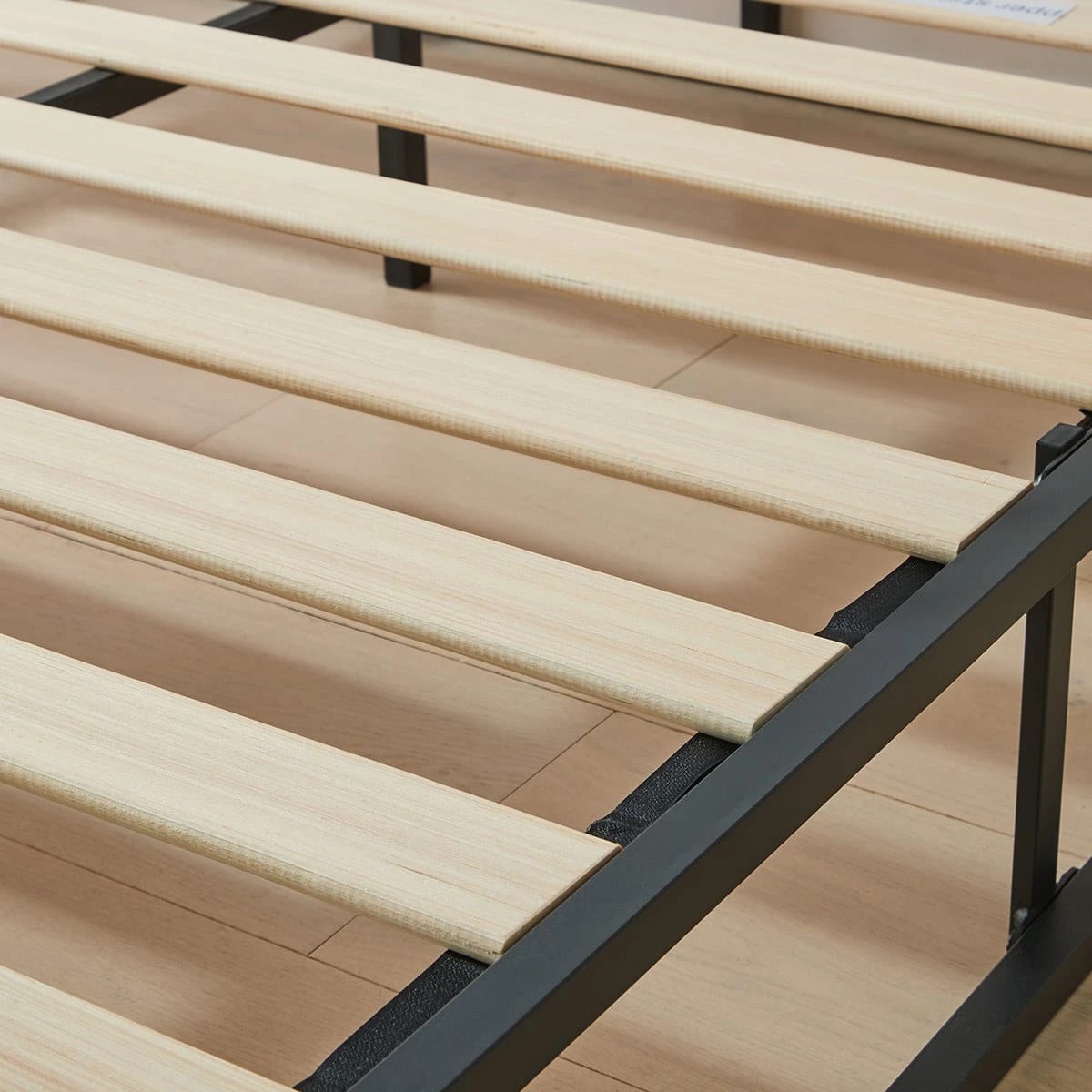 8 Queen Bed Olivia Metal Bed Base, 8 of 10