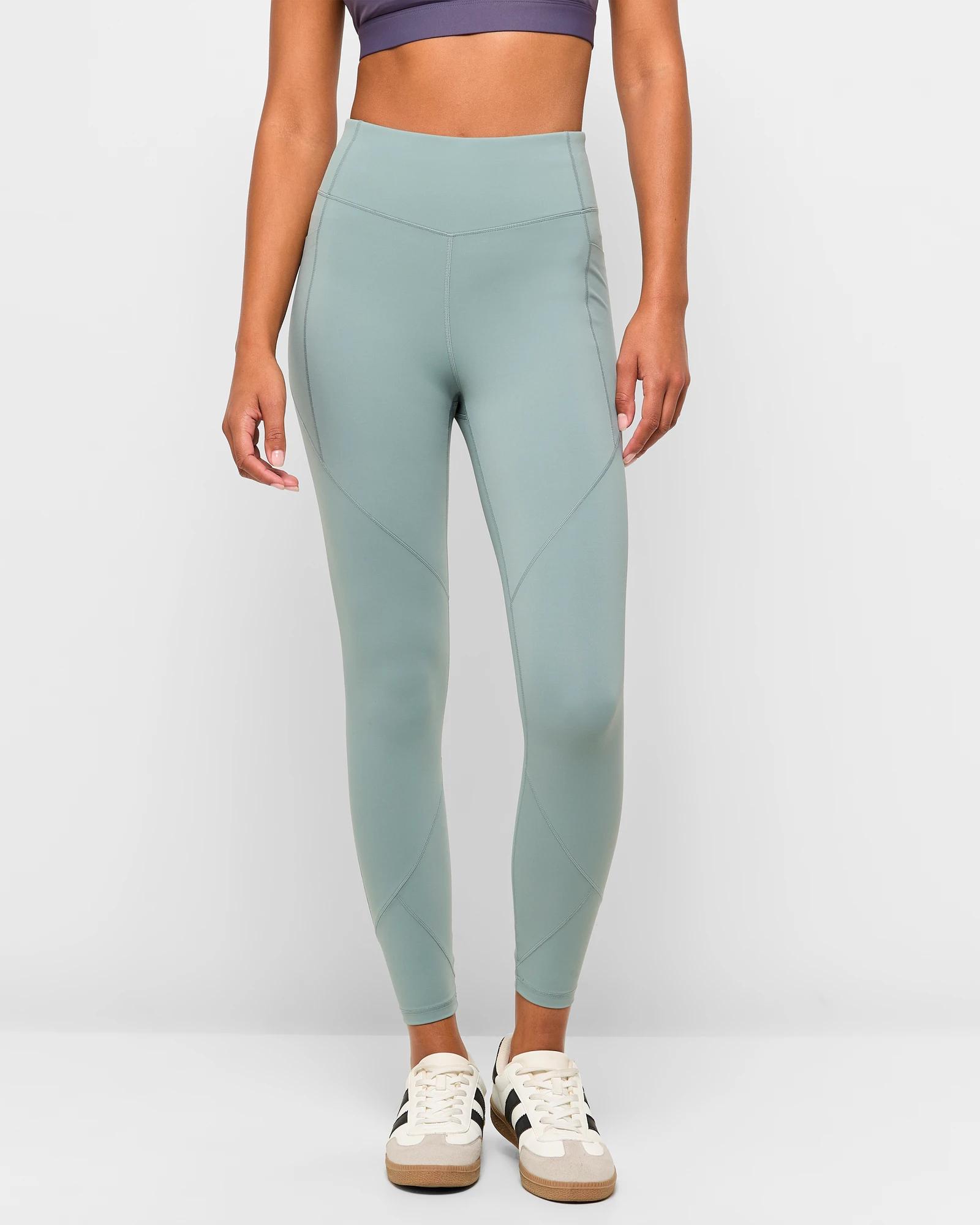 2 Target Active Infinity Sculpt High Rise 7/8 Length Tights GARDEN SAGE, 2 of 5