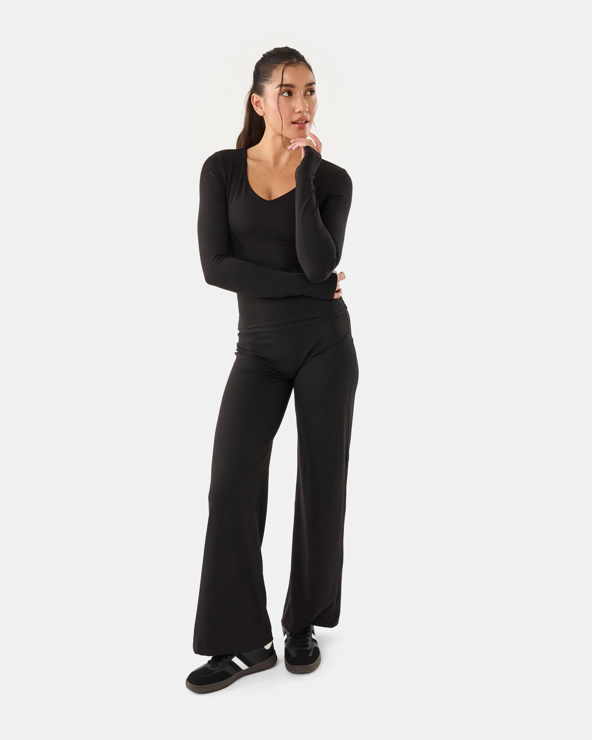 2 Cloudform Straight Leg Leggings Black, 2 of 5