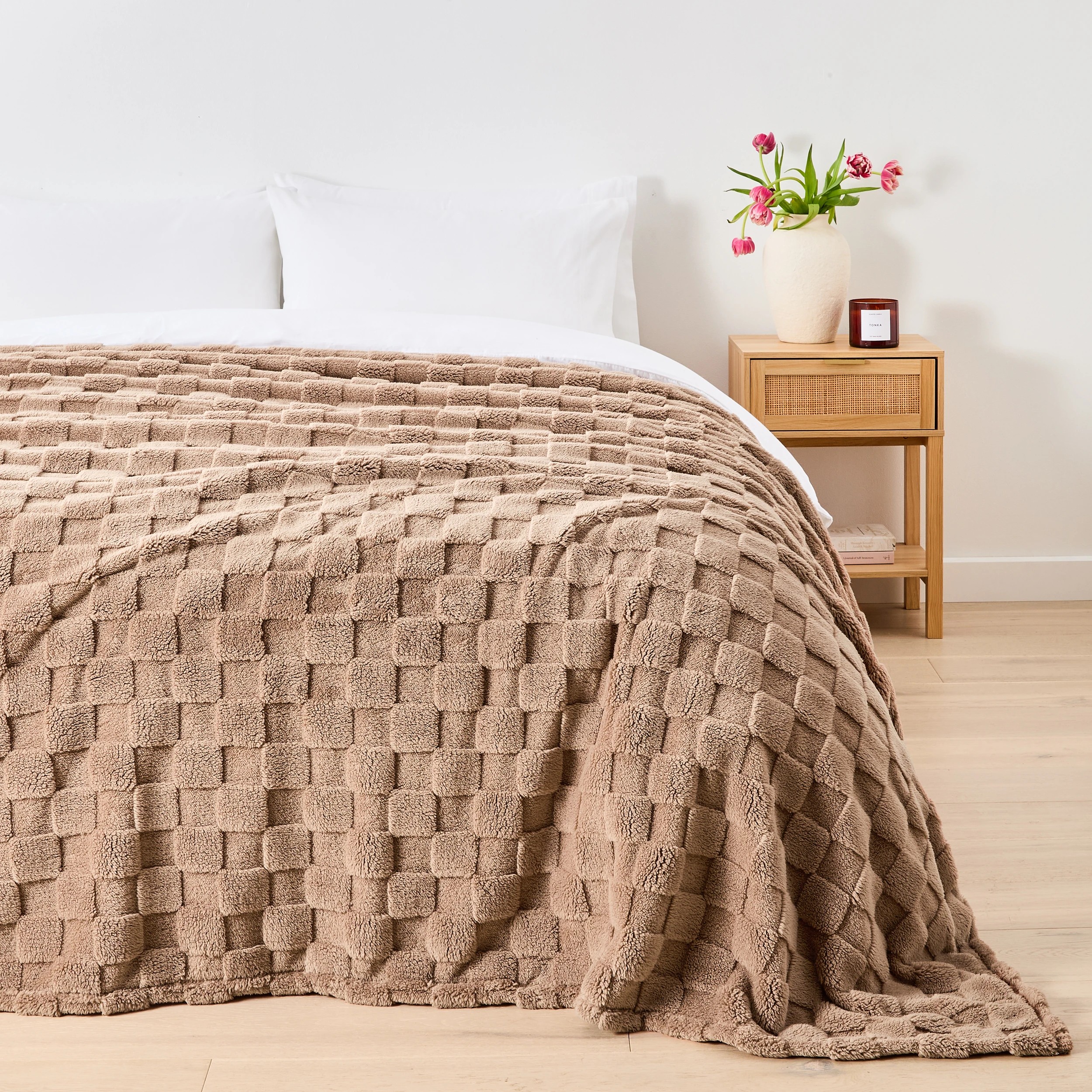 2 Check Jacquard Blanket - Queen/King Bed, Mocha, 2 of 6