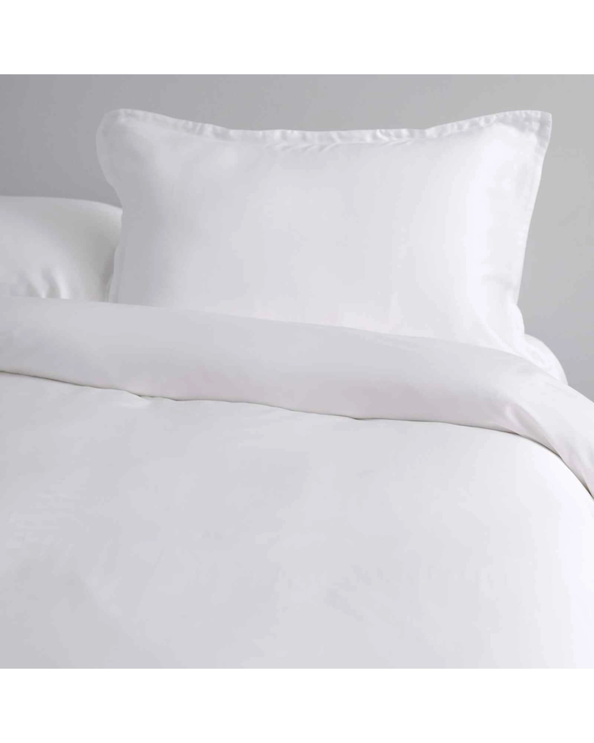 1 Canningvale Lustro Bamboo Bedding Quilt Cover Set - King Bed - White, 1 of 4