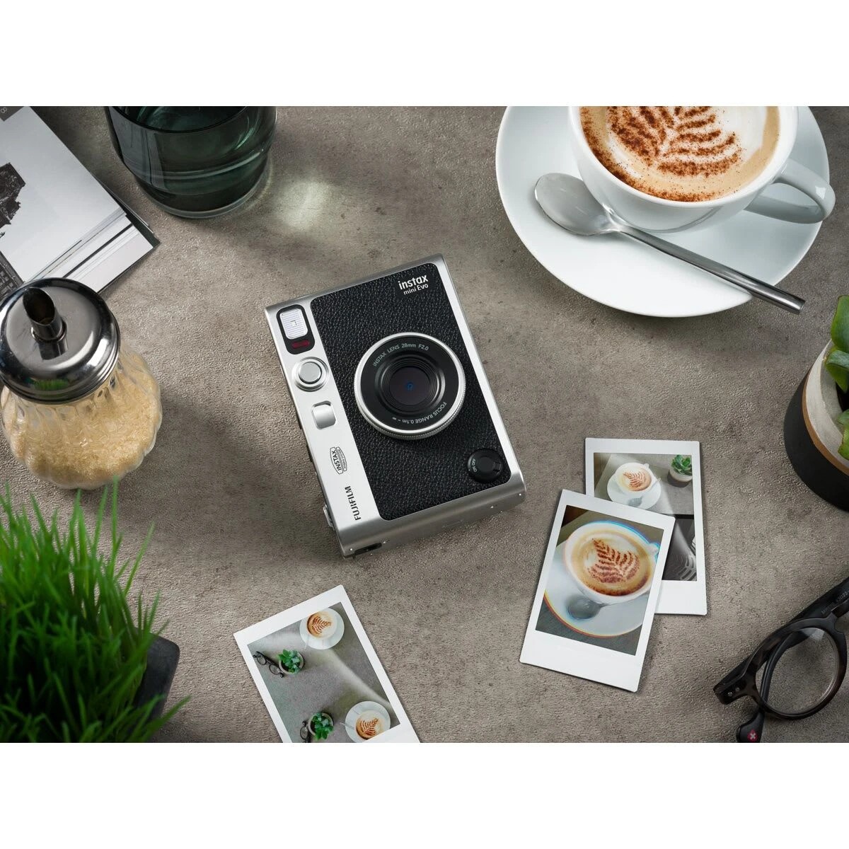 5 Fujifilm Instax Mini Evo - Black, 5 of 6