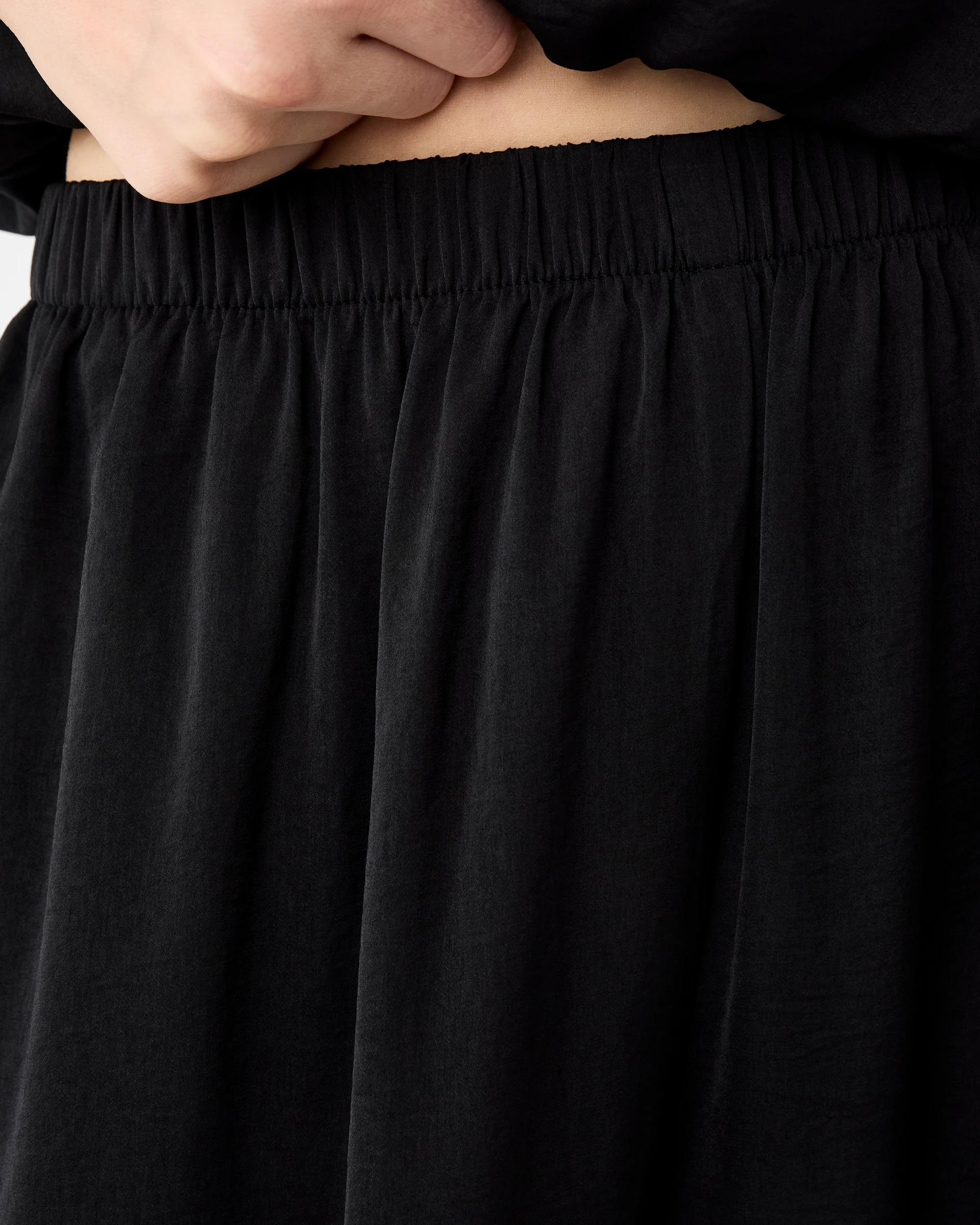 4 Satin Harem Pants Black, 4 of 6