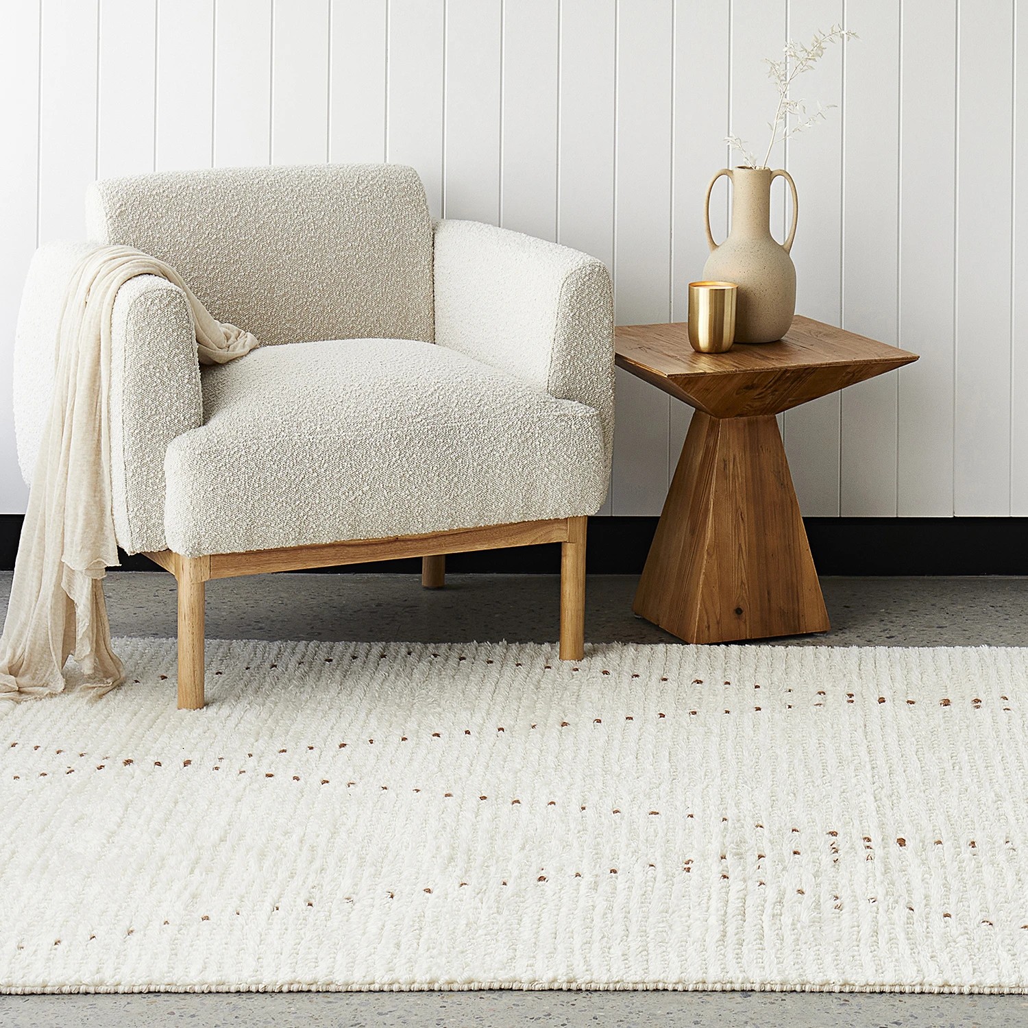 1 Common Ground Rugs Lumina Daina 225x155cm - Medium Hand Loomed Wool Floor Rug - Natural, 1 of 7