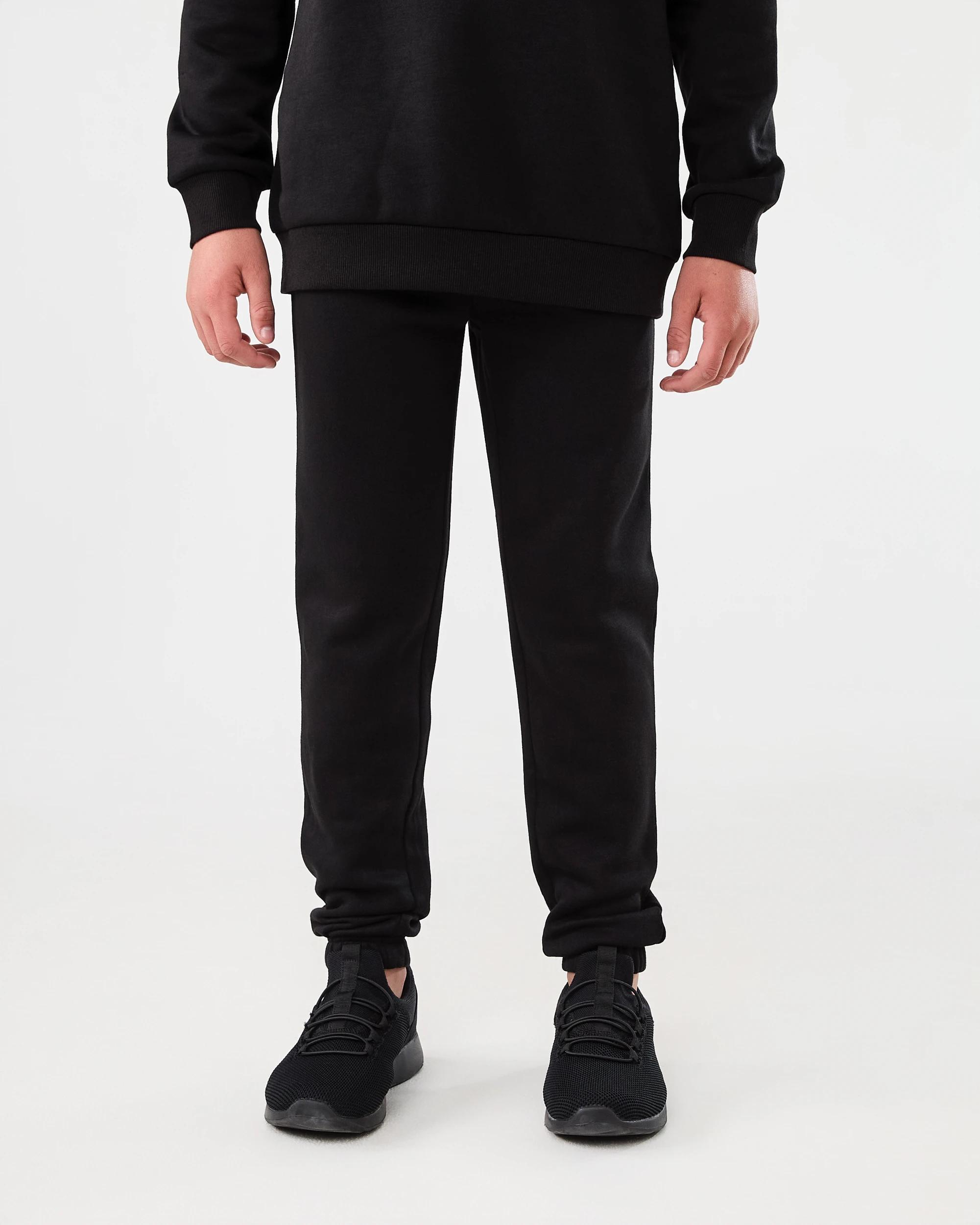1 Basic Trackpants Black, 1 of 5
