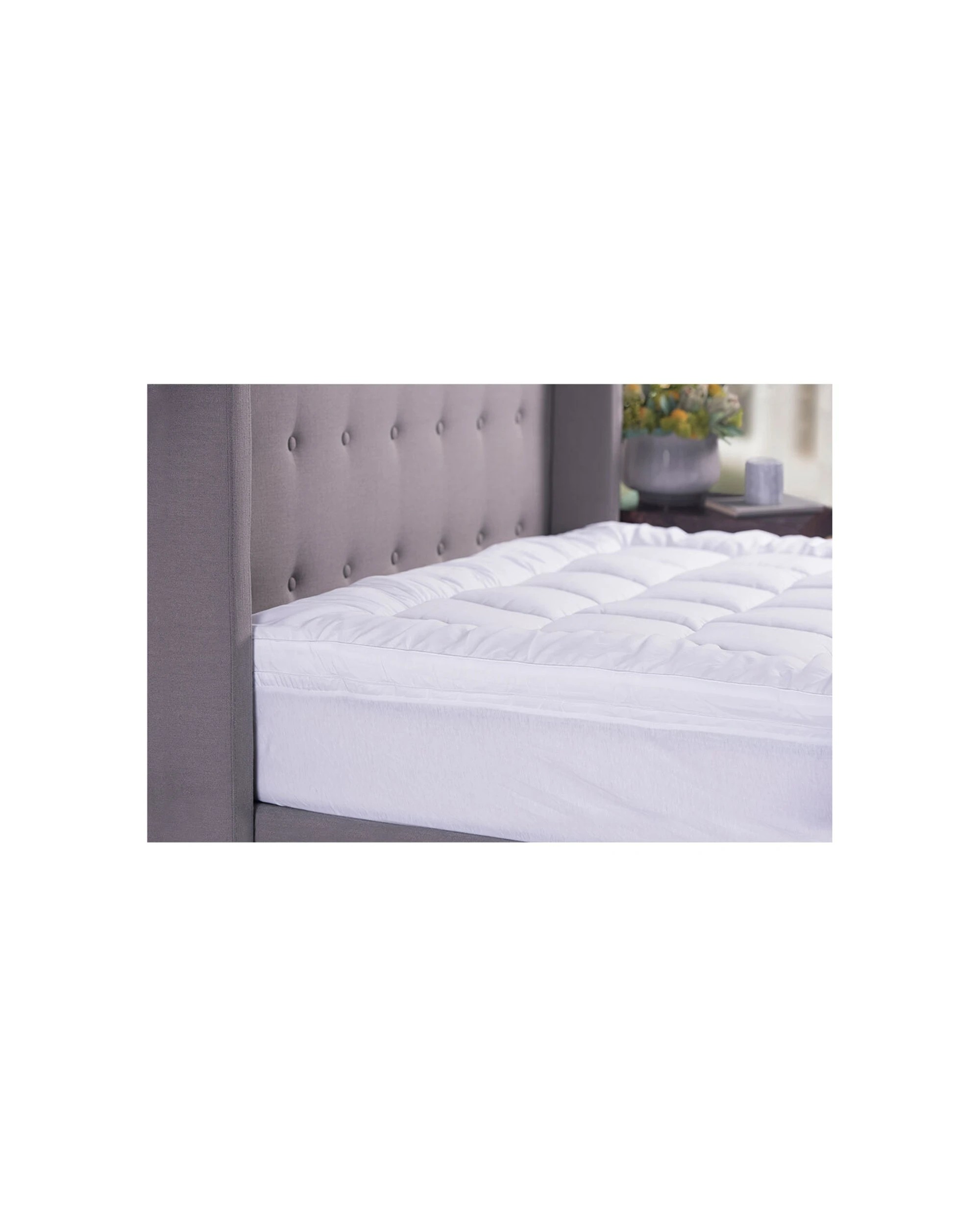 2 Sheraton Luxury Micro Fibre 2000gsm King Bed Mattress Topper
 - White, 2 of 3