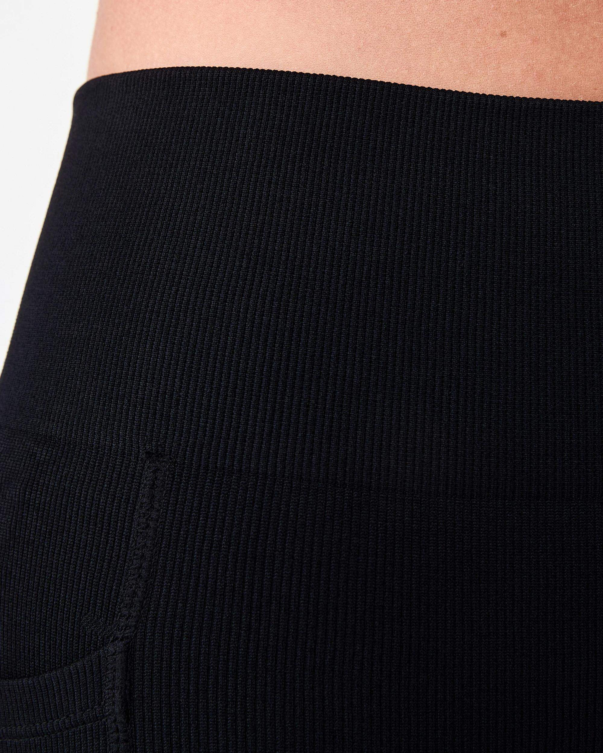 4 Active Womens Seamfree Pocket Leggings Black, 4 of 5