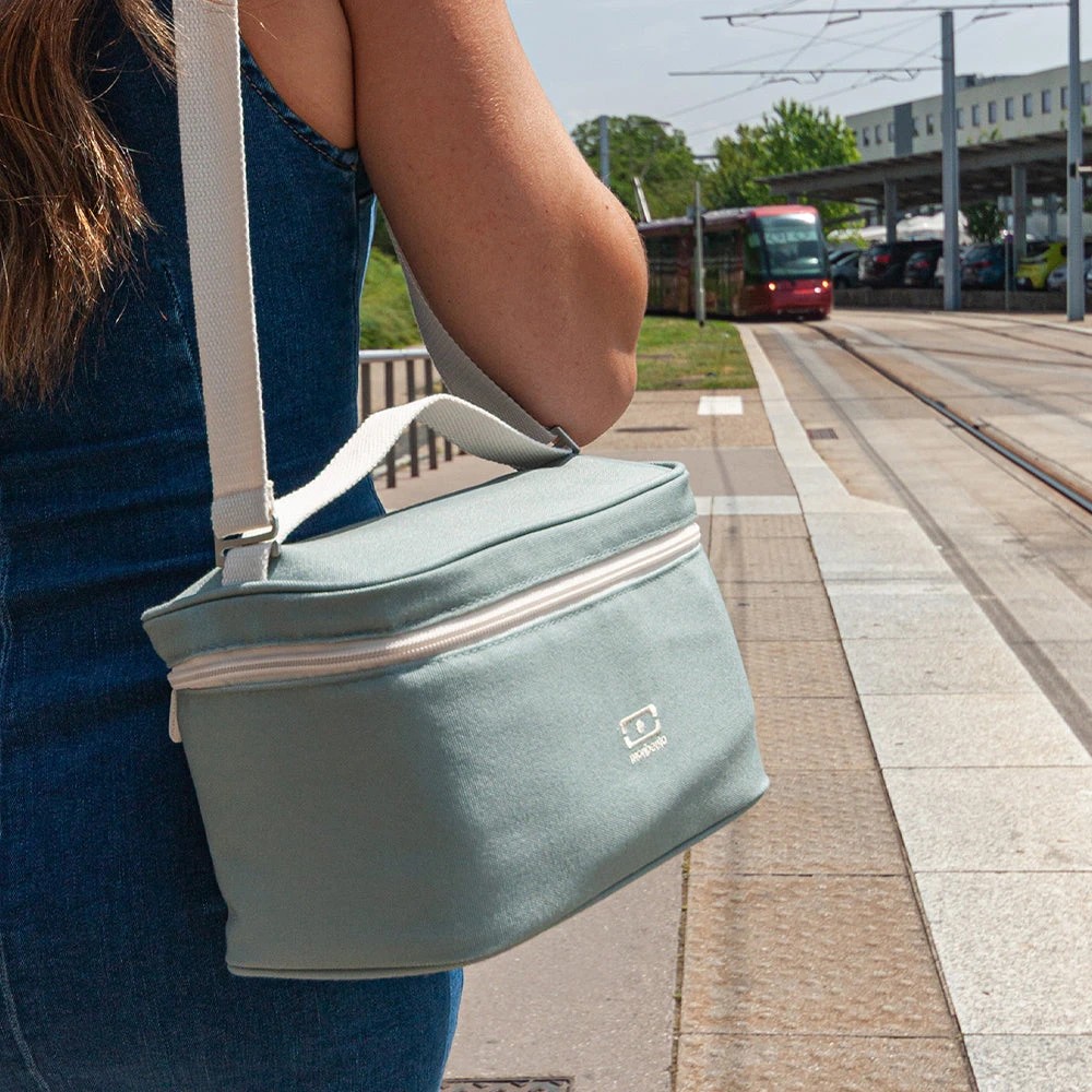 4 Monbento Arctic Insulated Cooler Lunch Bag Natural - Green - Green, 4 of 5