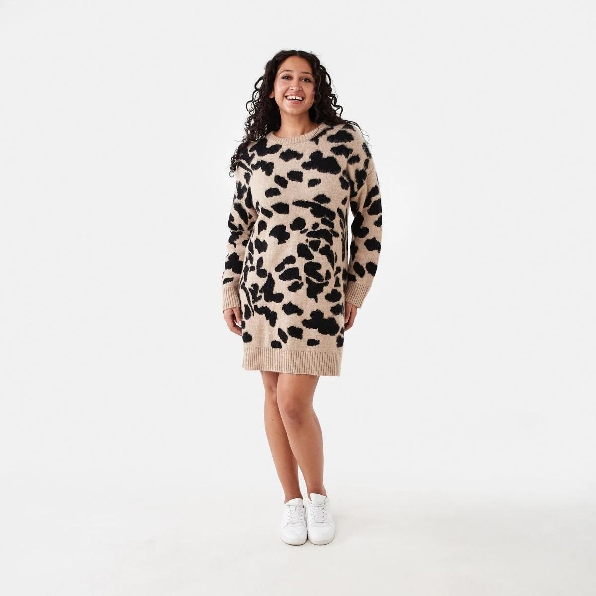 7 Long Balloon Sleeve Knit Mini Dress Leopard, 7 of 7
