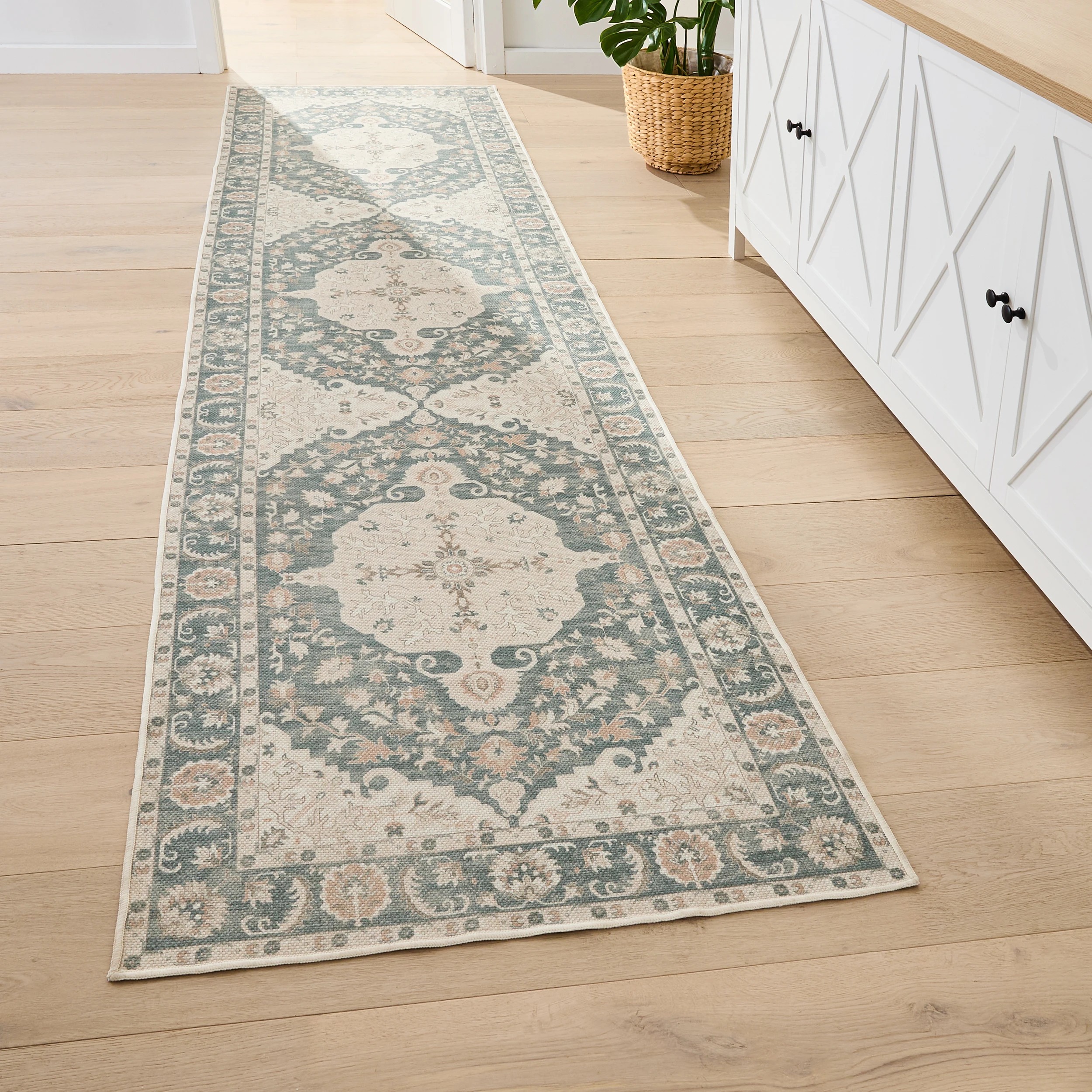 1 Ella Washable Runner - 300cm x 80cm, 1 of 8