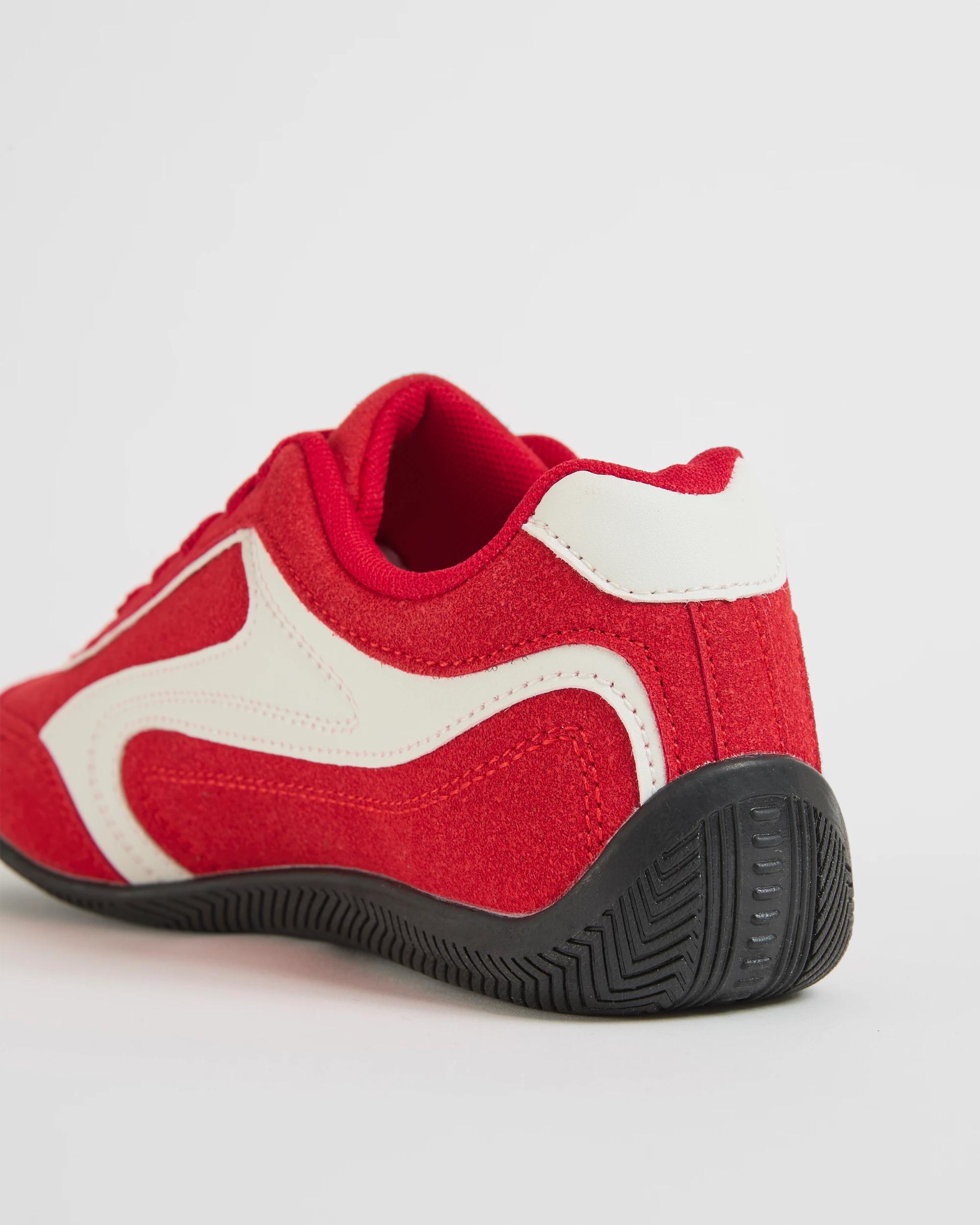 3 Target Woman Sleek Sneakers RED, 3 of 4