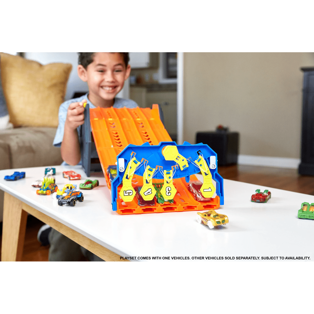 4 Hot Wheels Action Roll Out Raceway Track Set, 4 of 6