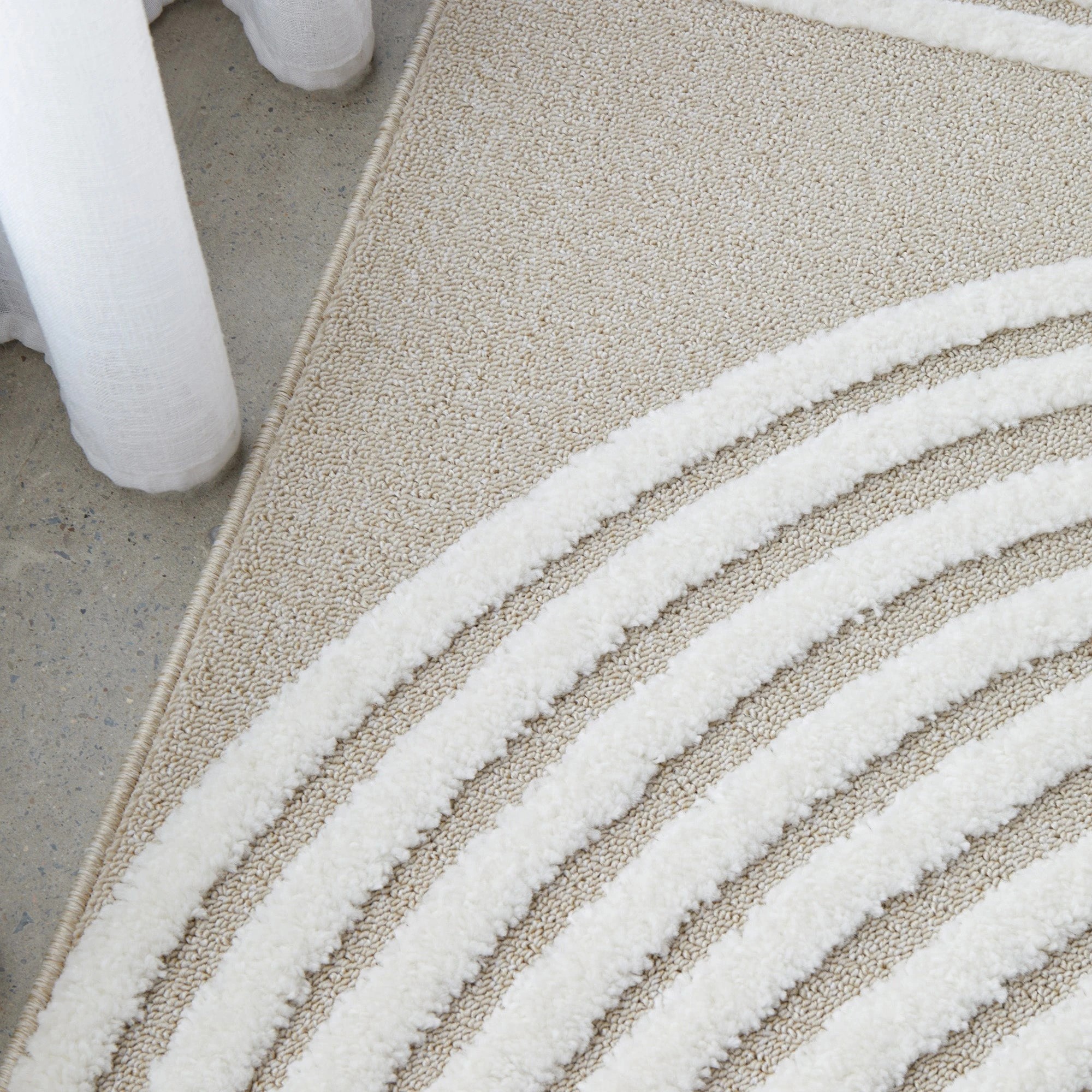 4 Common Ground Rugs Nirvana Abbey 400x300cm - Extra Extra Large Floor Rug - Beige, 4 of 7