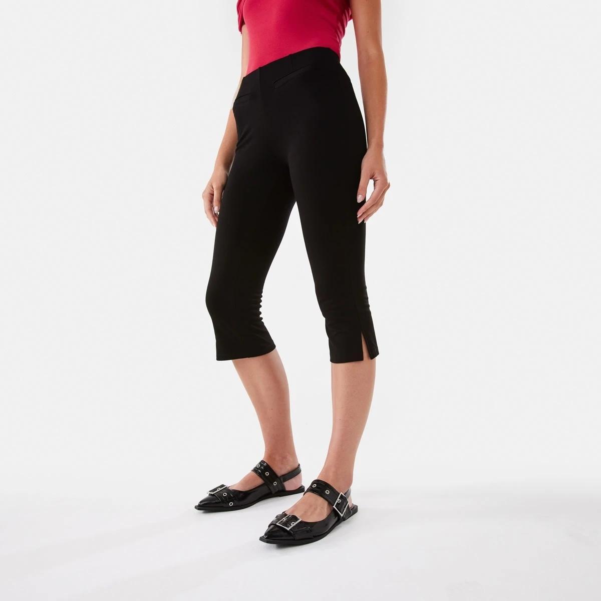 1 Capri Pants Black, 1 of 8