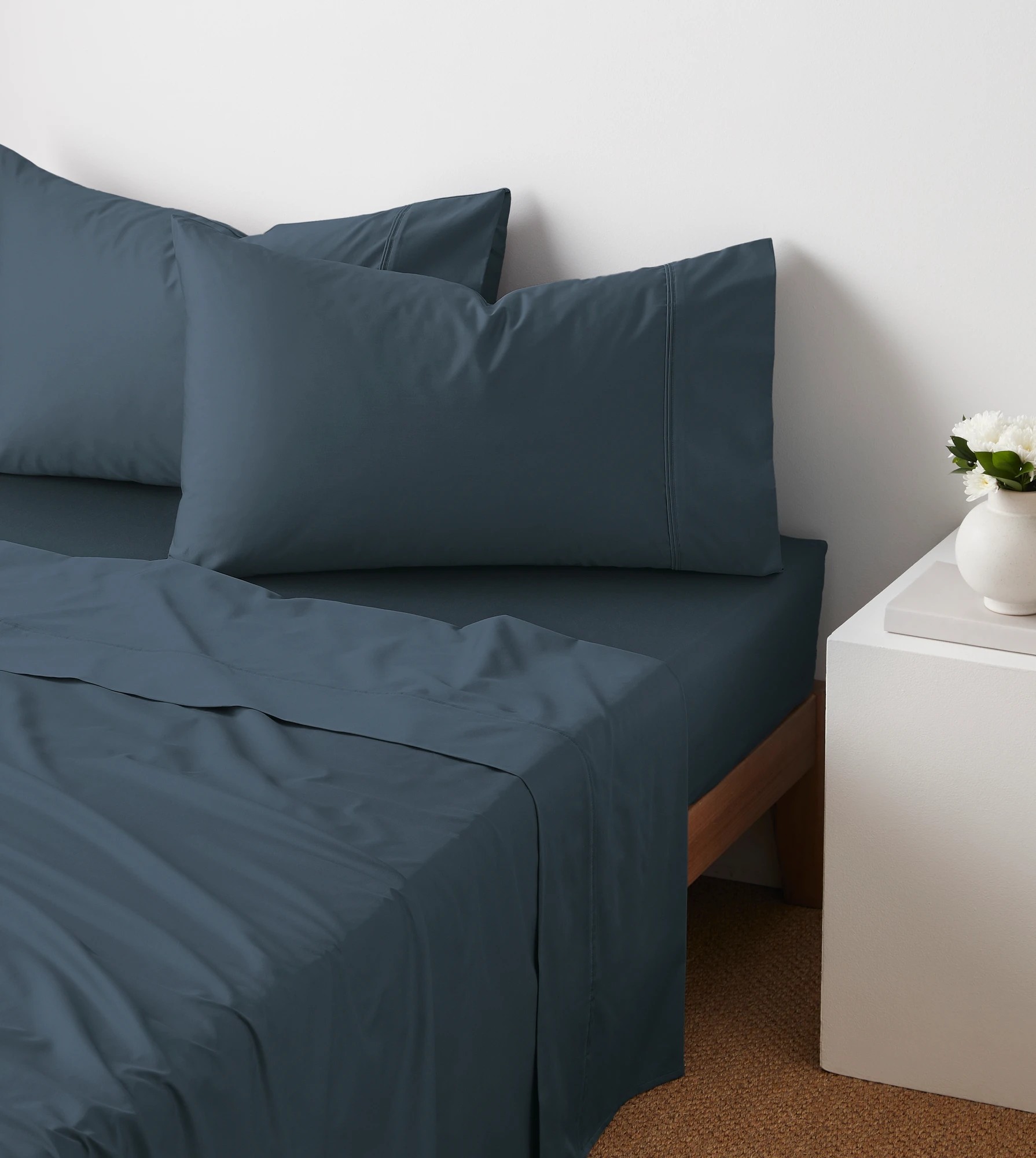 1 Target Egyptian Cotton 600 Thread Count Deep Sheet Set
 - Queen Bed
 - Blue, 1 of 1