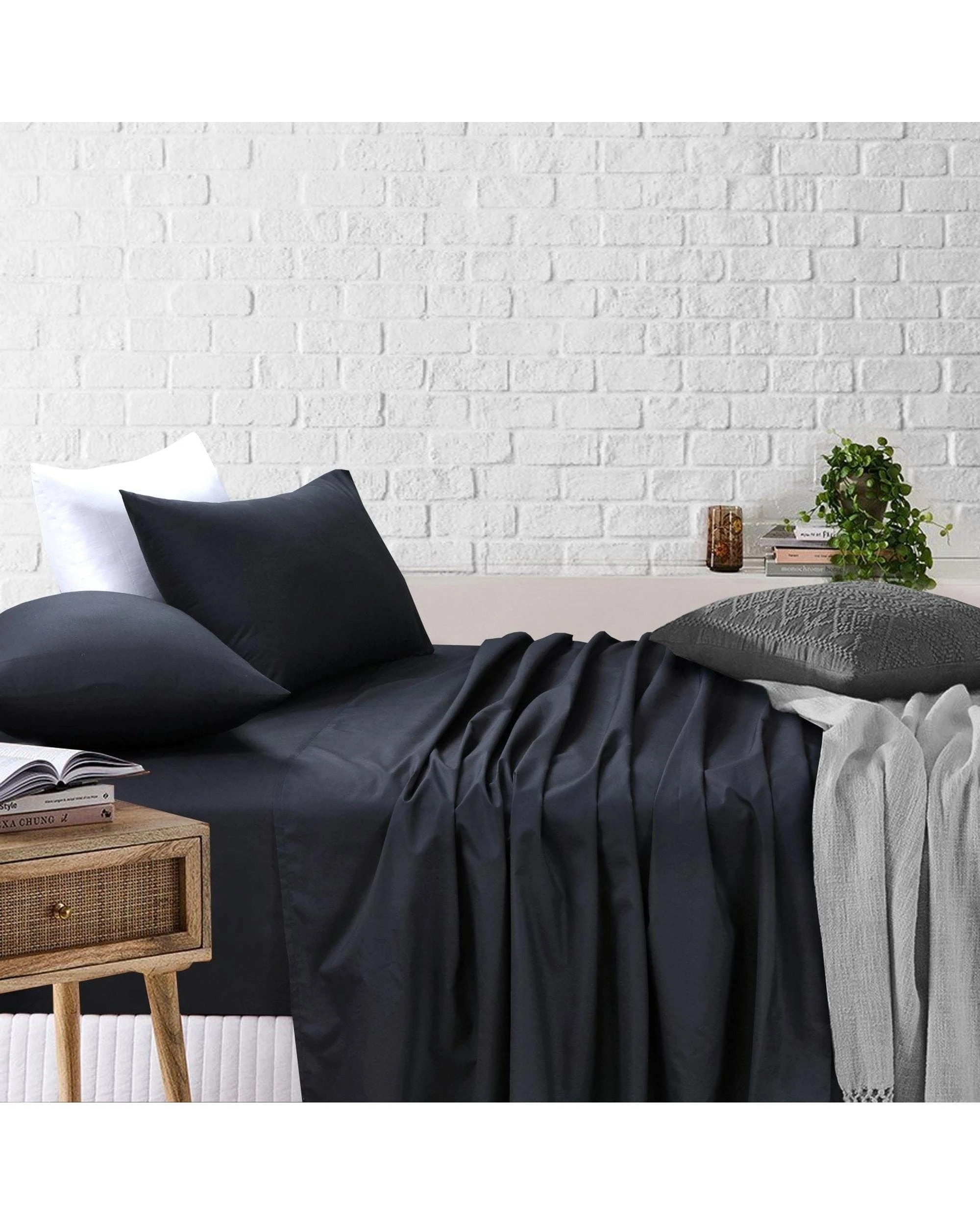 2 Amsons Bedsheets Set Flat & Fitted Sheets With Pillowcases - King Bed - Black, 2 of 8