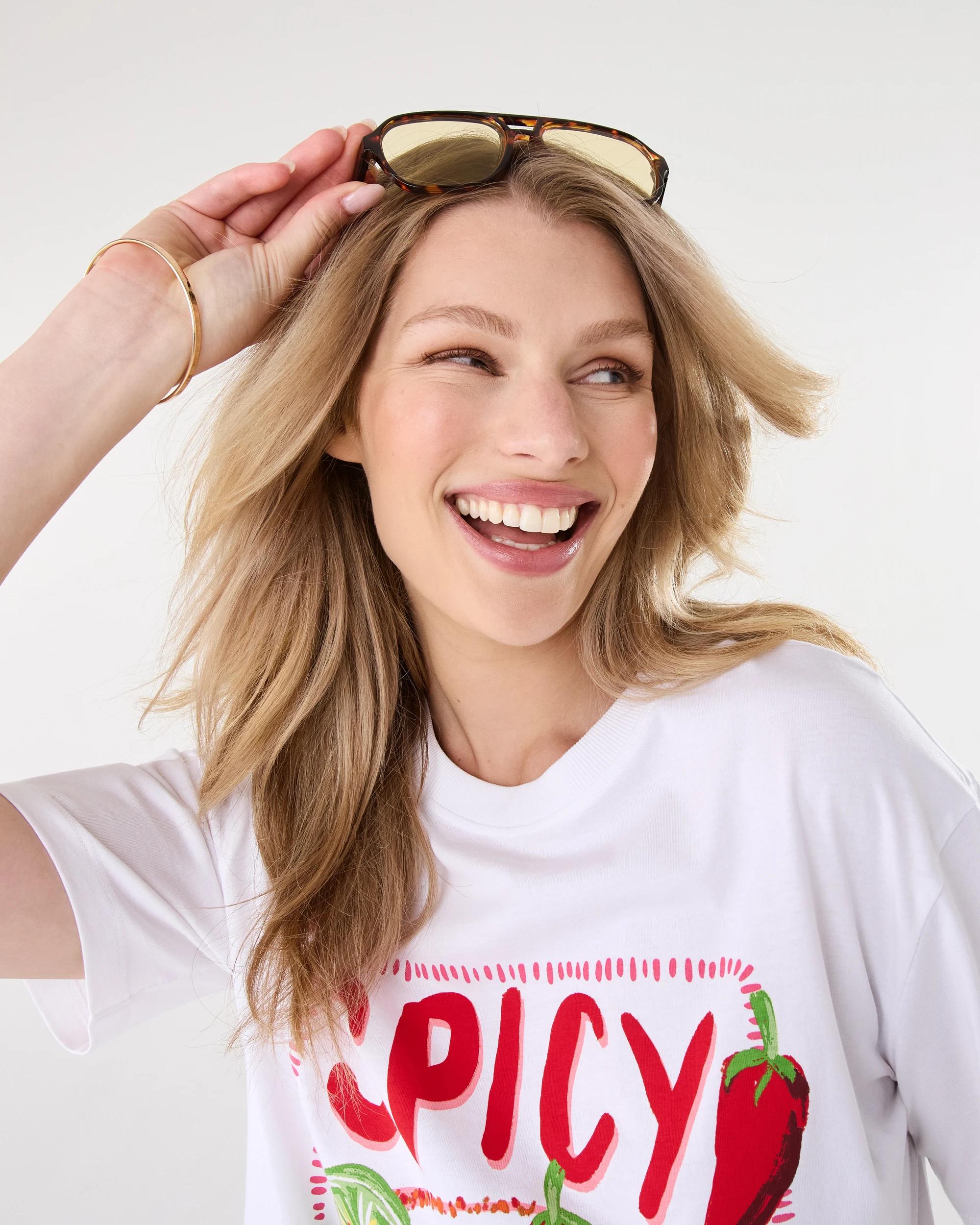 7 Short Sleeve Oversized Boyfriend T-shirt Spicy, 7 of 8