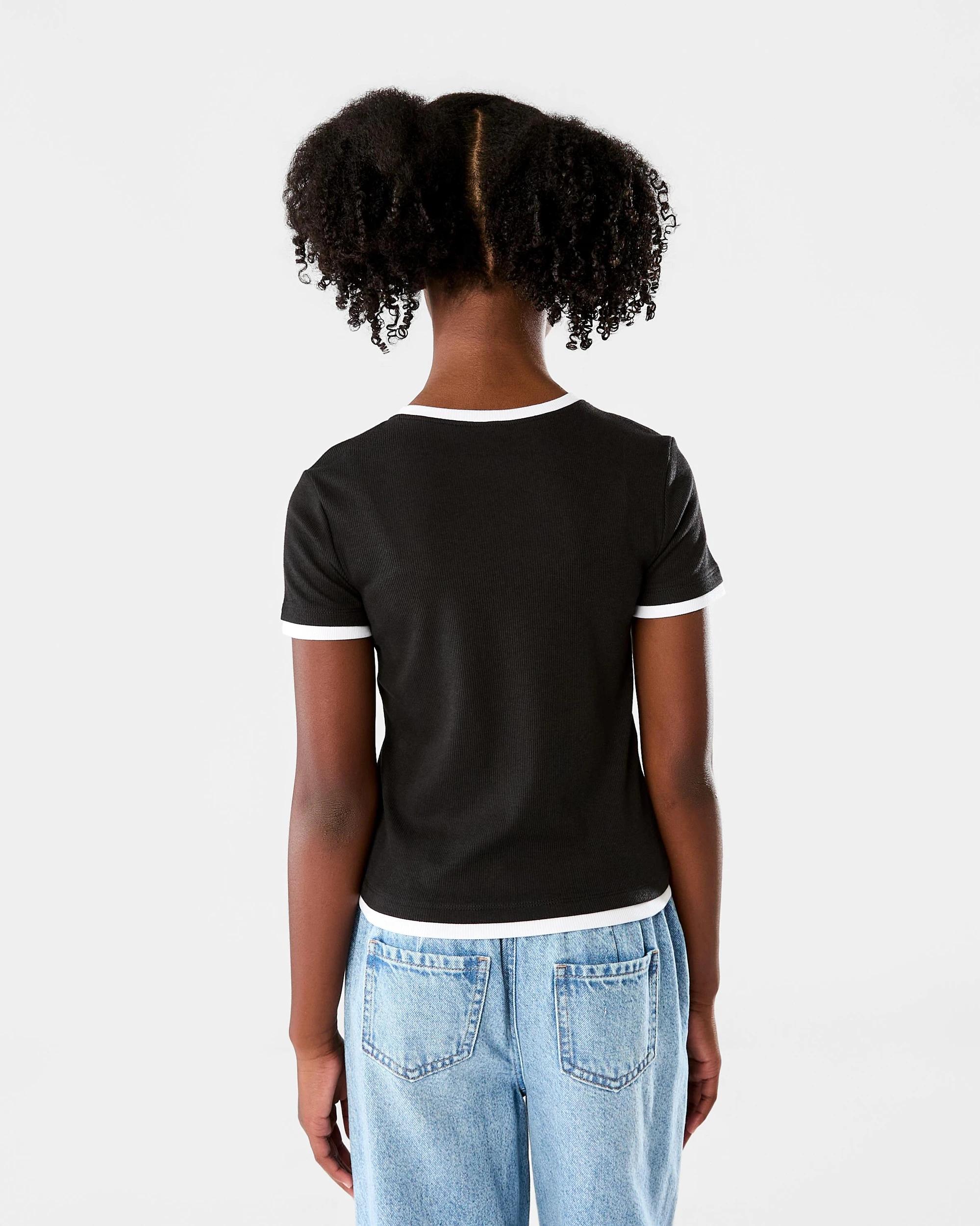 2 Short Sleeve Contrast Trim T-Shirt Blk Btrfy, 2 of 8