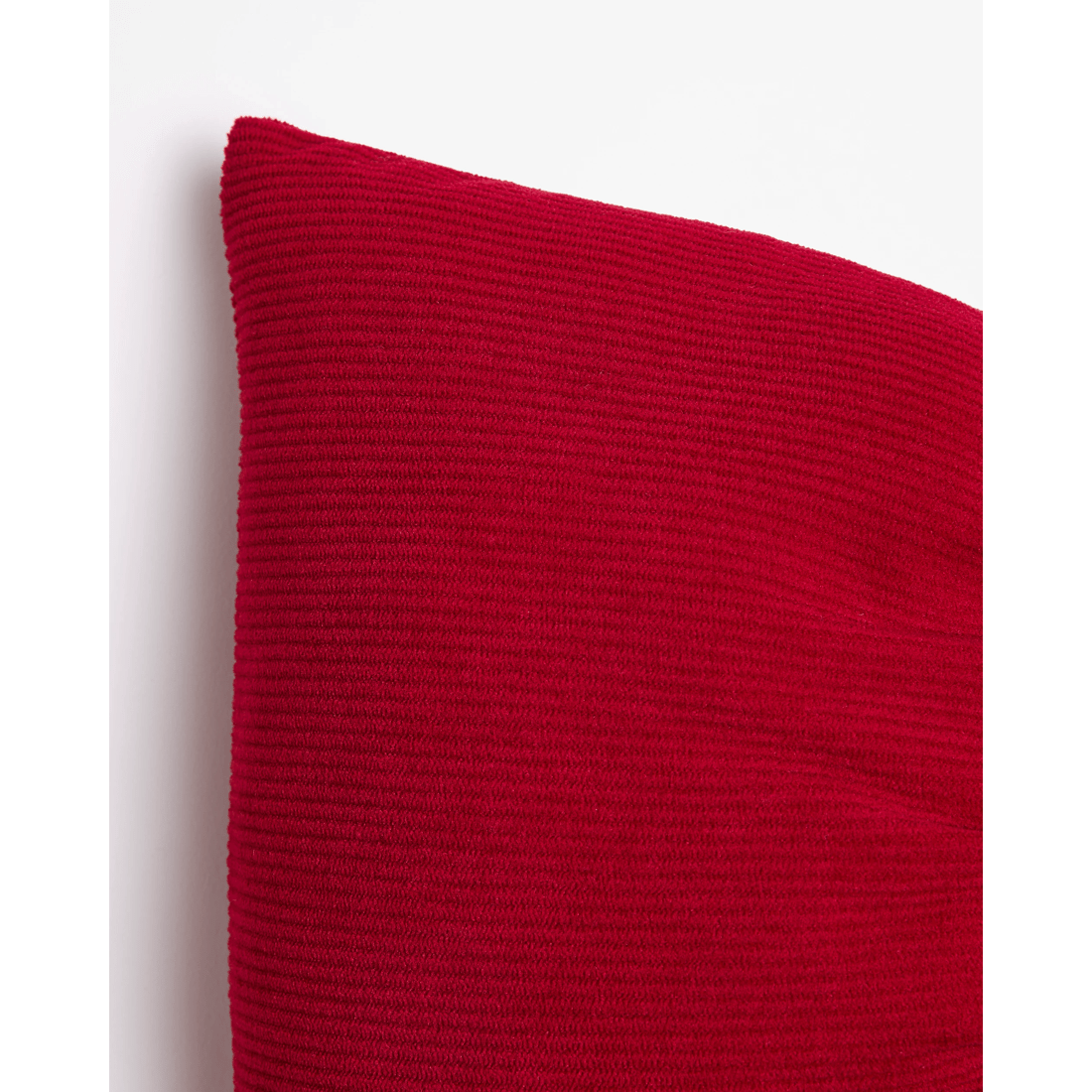 2 Target Bow Cushion
 - Red, 2 of 3