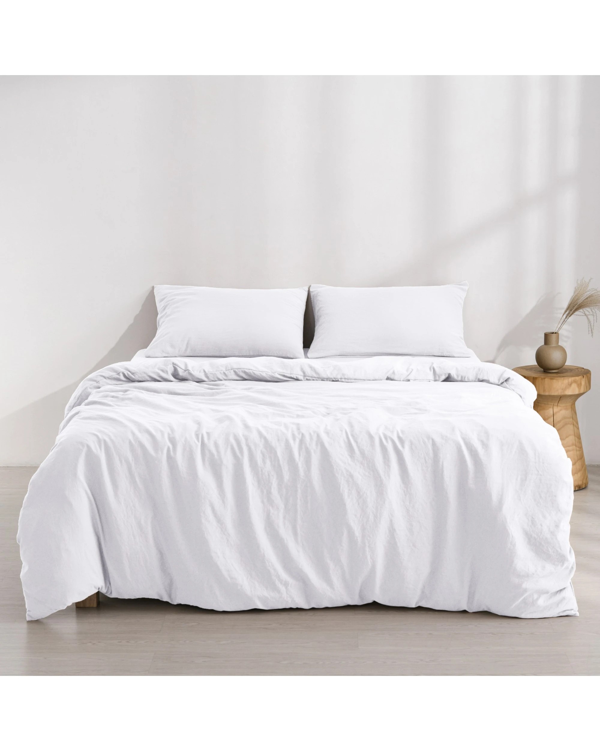 1 Dreamaker Superfine Washed Microfibre Quilt Cover Set - King Single Bed - White, 1 of 6